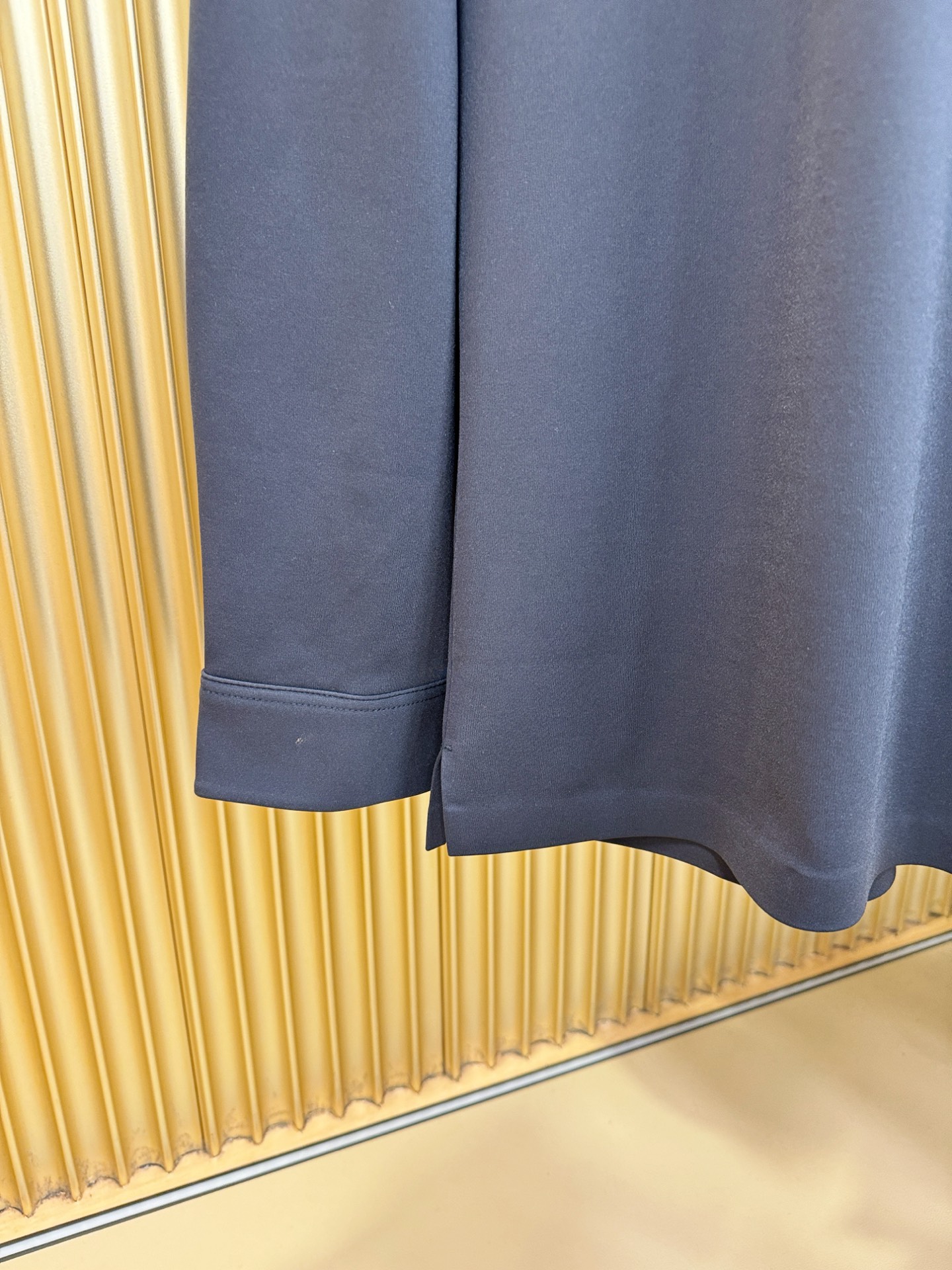 BURBERRY巴宝莉 秋冬新品，官网同步 经典大气百搭Polo领长袖T恤，顶级原版面料，质感细腻 超柔