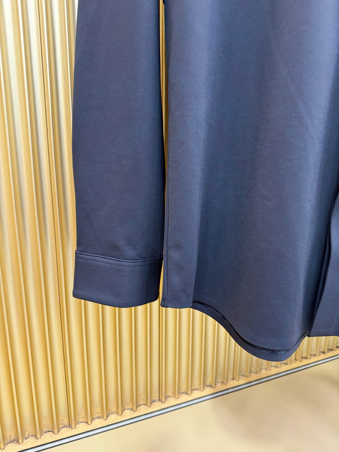 BURBERRY巴宝莉 2025新款衬衫，内里抓绒，保暖厚实。贸易公司渠道稀出，领先官网发售！经典休闲衬