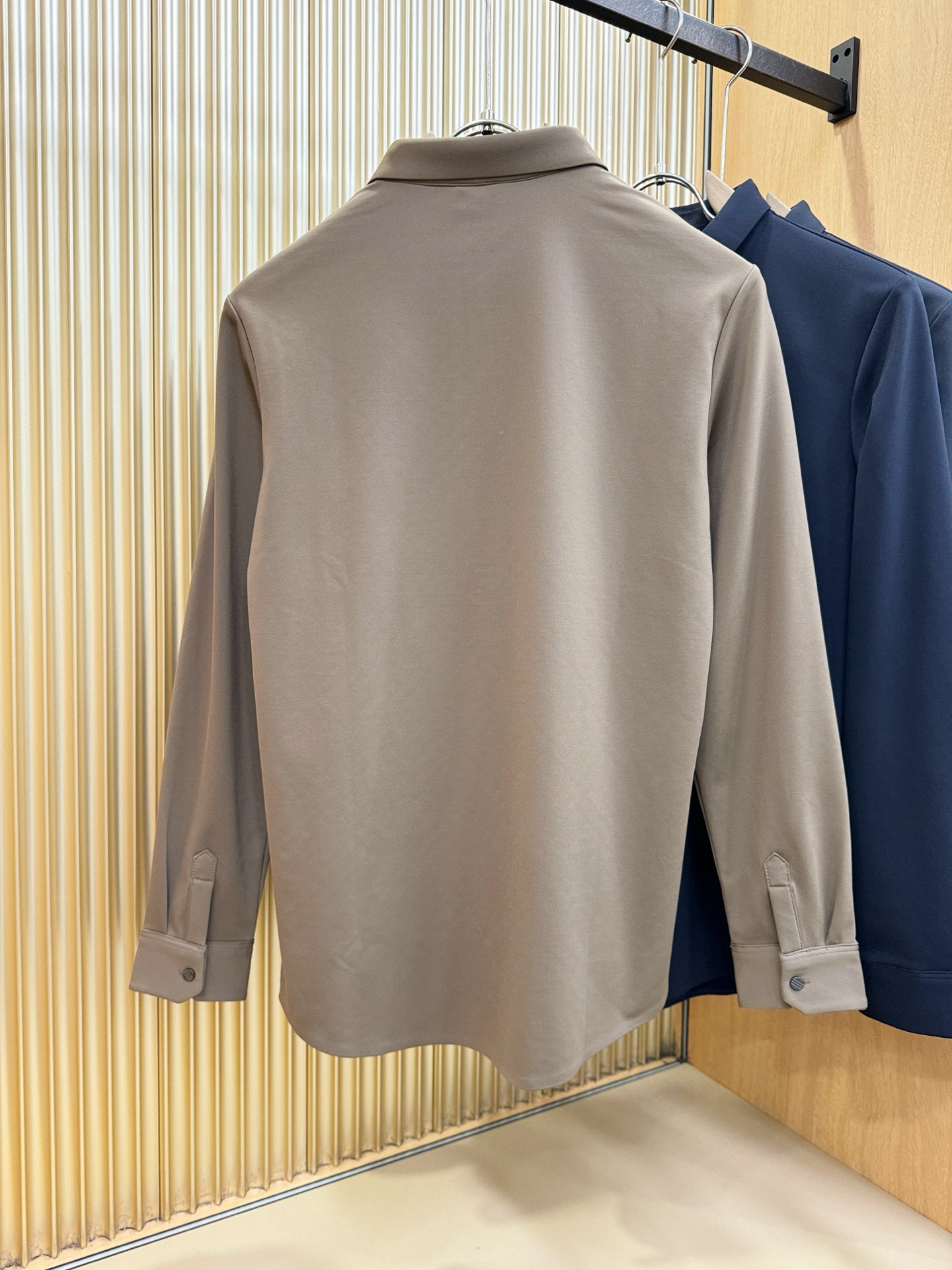 BURBERRY巴宝莉 2025新款衬衫，内里抓绒，保暖厚实。贸易公司渠道稀出，领先官网发售！经典休闲衬