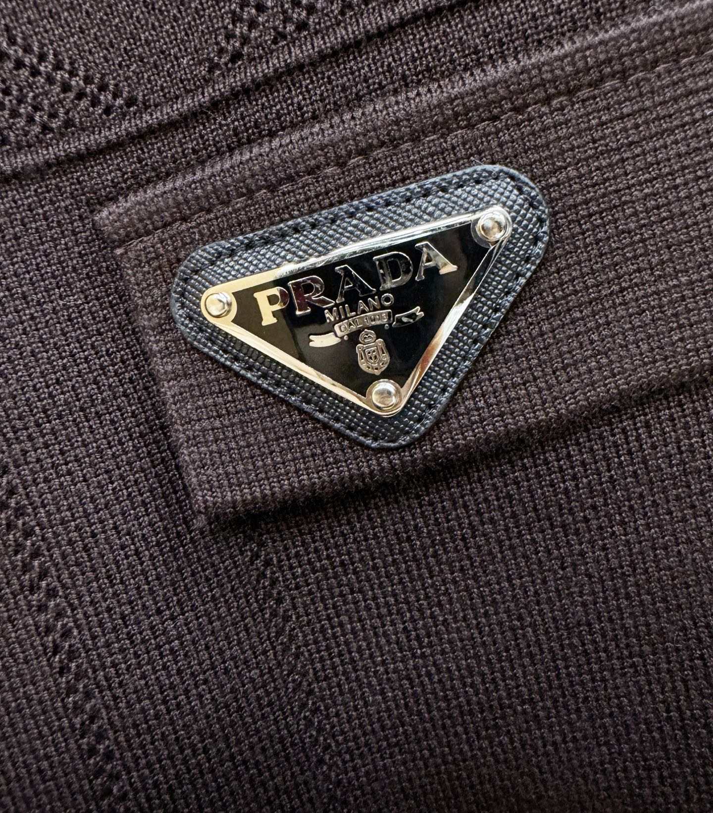 PRADA 普拉达 2025秋冬新款羊毛棉服夹克外套，内里加棉，原单狠货 意大利进口面料时尚夹克外套。加