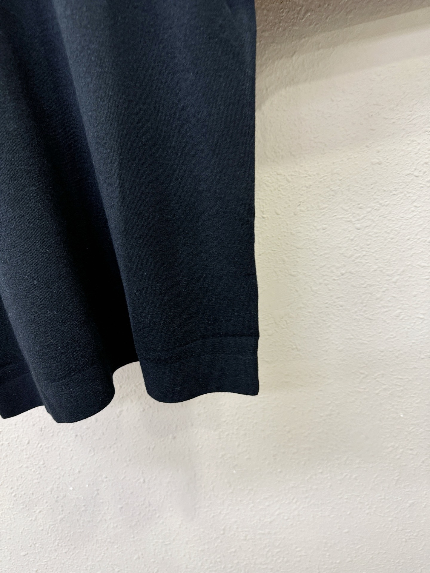 Hermès爱马仕 秋冬新款羊绒短袖毛衣，羊绒+羊毛，顶级羊毛面料，手感柔软。 logo图案设计，贸易公