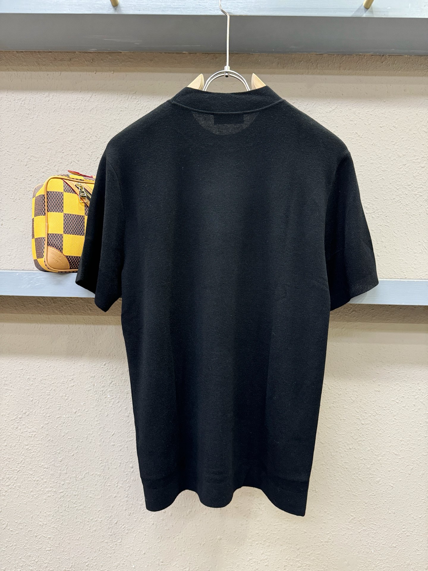 Hermès爱马仕 秋冬新款羊绒短袖毛衣，羊绒+羊毛，顶级羊毛面料，手感柔软。 logo图案设计，贸易公