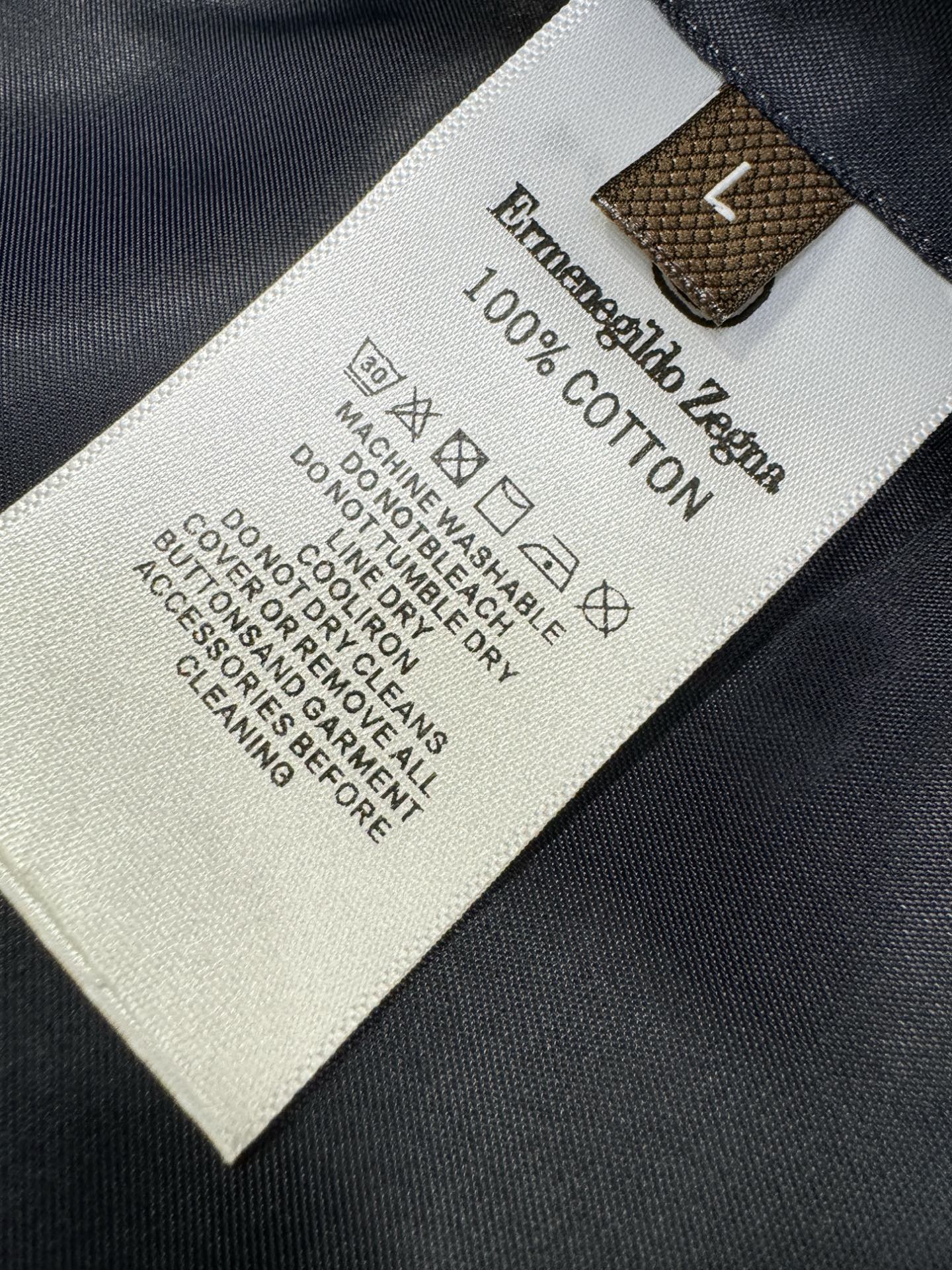 Ermenegildo Zeg*a杰*亚 2025秋冬新款灯芯绒夹克外套 定制面料 设计造型增添了一份干