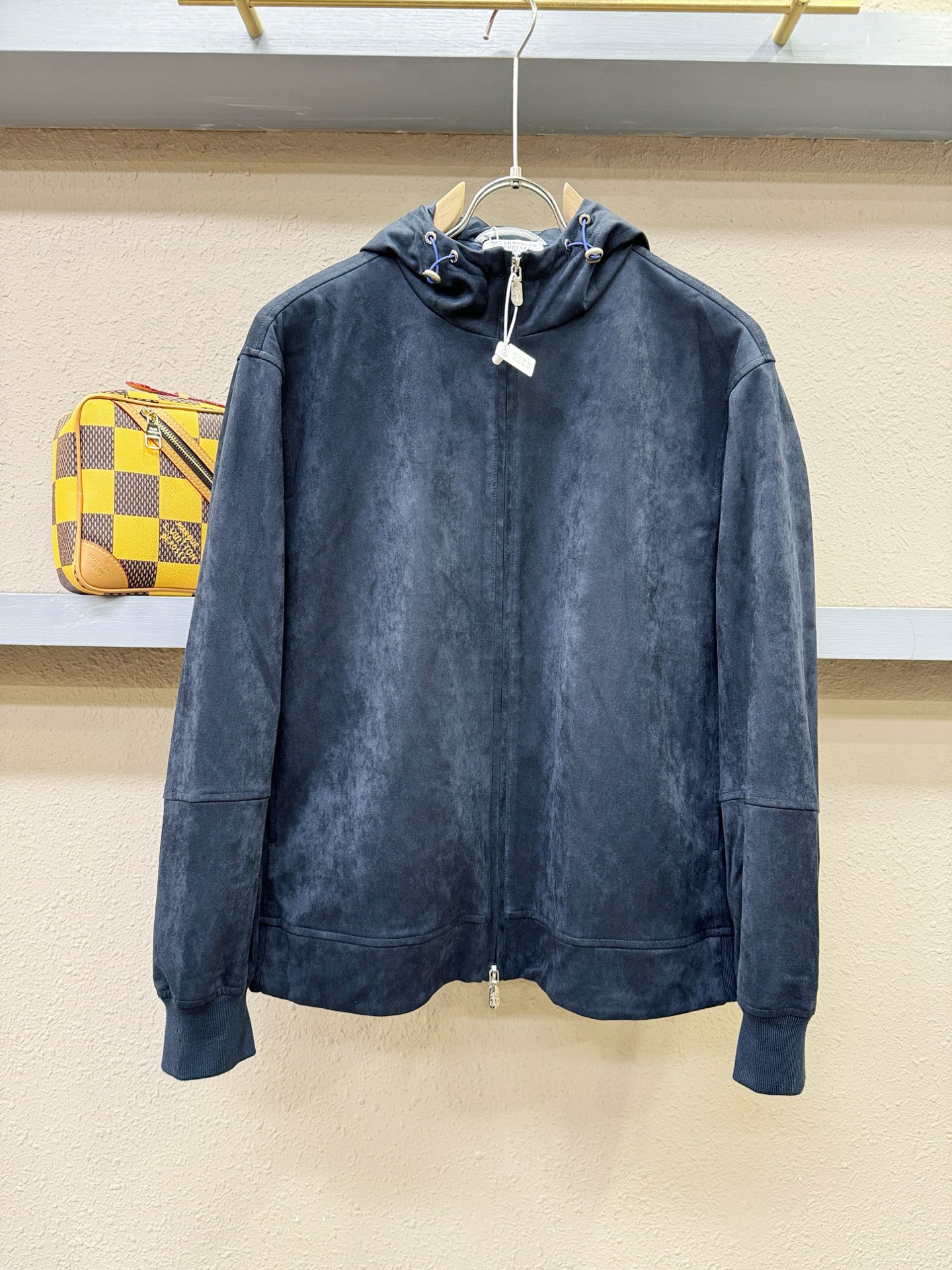 BC布鲁提 2025秋冬新款夹克外套，原单狠货 意大利进口面料时尚夹克外套。欧洲专柜同步，上身更随意大方