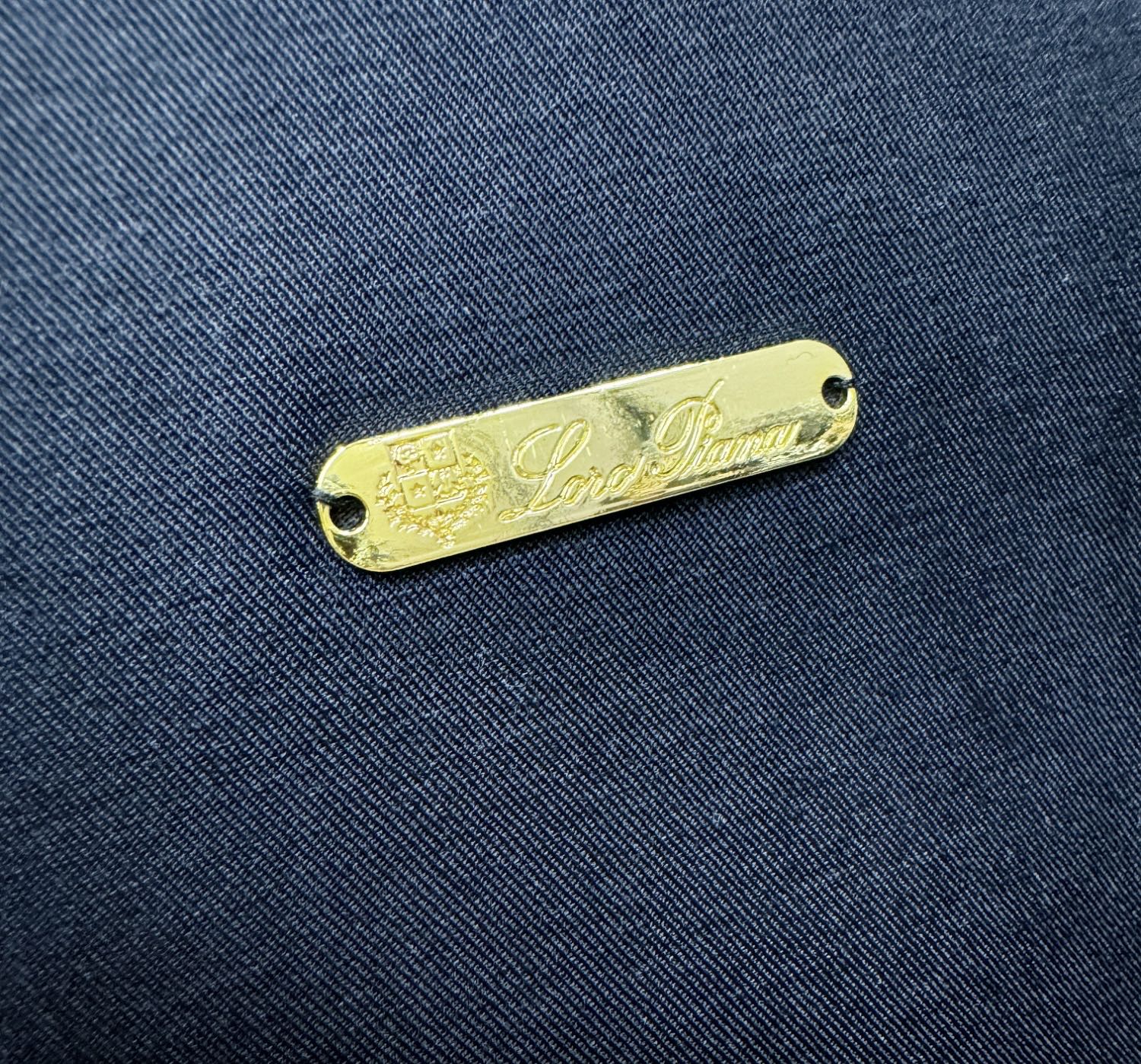 Ermenegildo Zeg*a杰*亚 2025秋冬新款夹克外套 定制面料 设计造型增添了一份干练与精