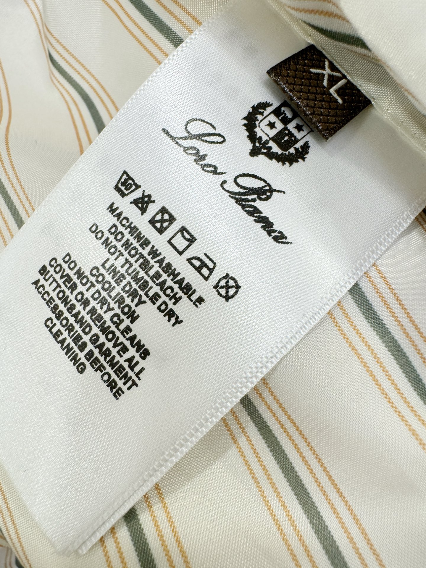 Ermenegildo Zeg*a杰*亚 2025秋冬新款夹克外套 定制面料 设计造型增添了一份干练与精