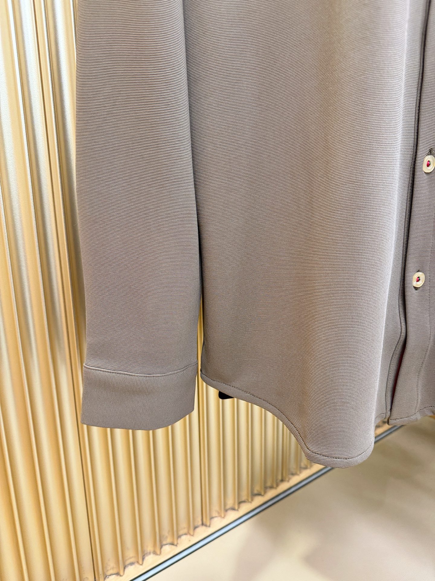 Gucci古奇 2025新款衬衫，内里抓绒，保暖厚实。贸易公司渠道稀出，领先官网发售！经典休闲衬衫搭配独