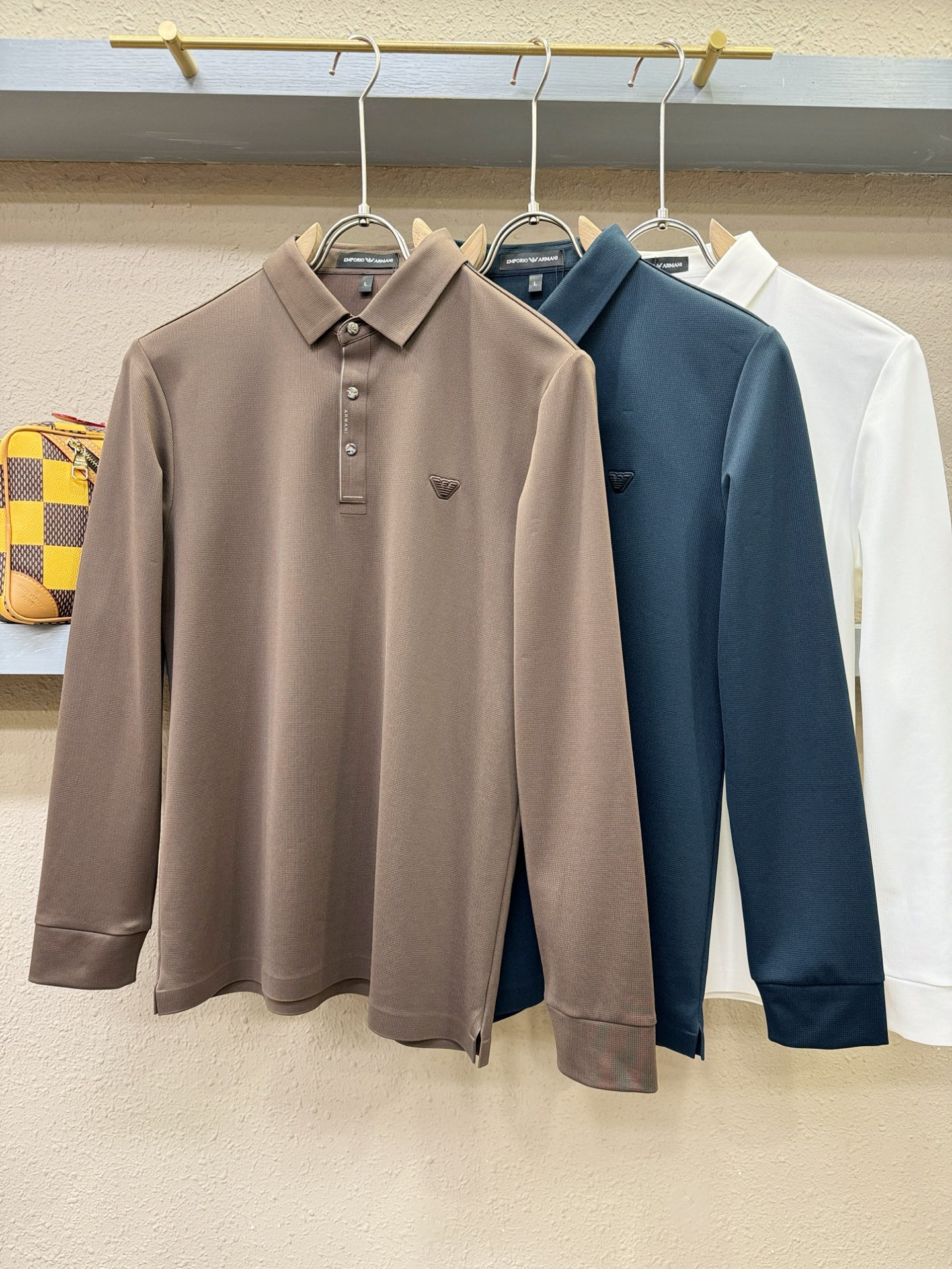 Armani 阿玛尼 2025秋冬新品，官网同步 经典大气百搭Polo领长袖T恤，顶级原版面料，质感细腻