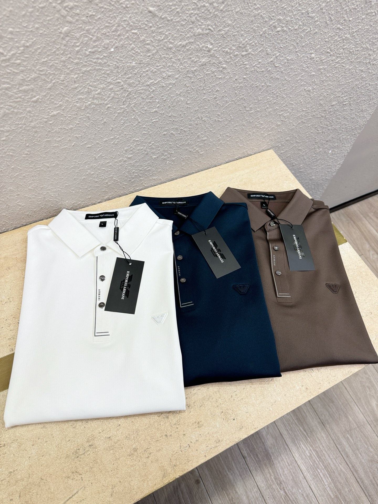 Armani 阿玛尼 2025秋冬新品，官网同步 经典大气百搭Polo领长袖T恤，顶级原版面料，质感细腻