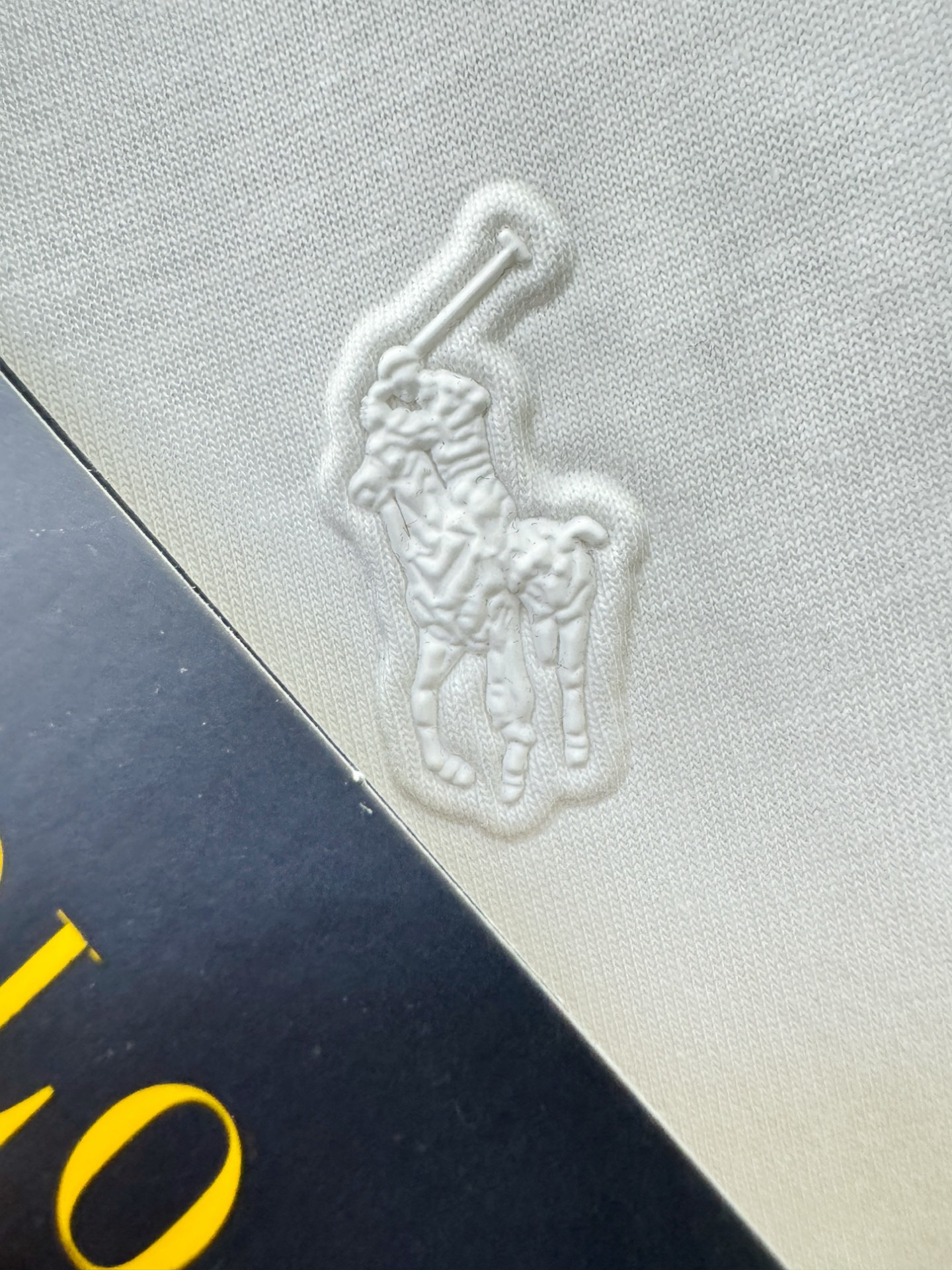 Polo 2026新款短袖T恤！走秀图案时尚休闲短袖T恤衫！设计logo设计！极具设计精选客供面料，手感