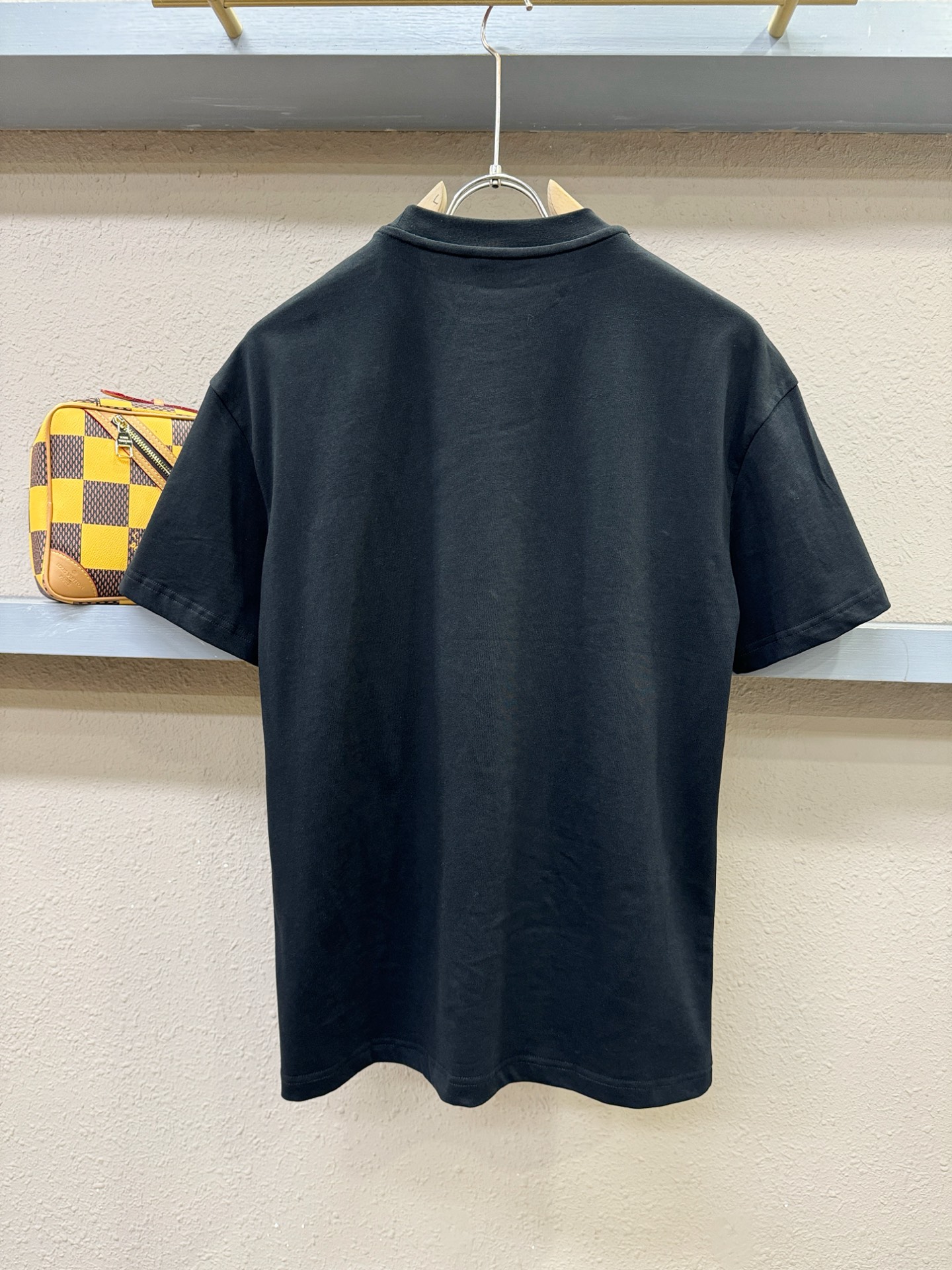 LOEWE罗意威 2026新款短袖T恤！走秀图案时尚休闲短袖T恤衫！设计logo设计！极具设计精选客供面