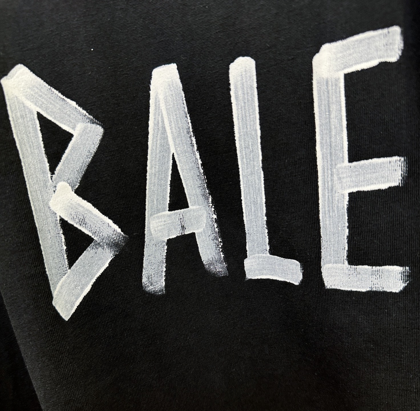 Balenciaga巴黎世家 2026新款短袖T恤！走秀图案时尚休闲短袖T恤衫！设计logo设计！极具设
