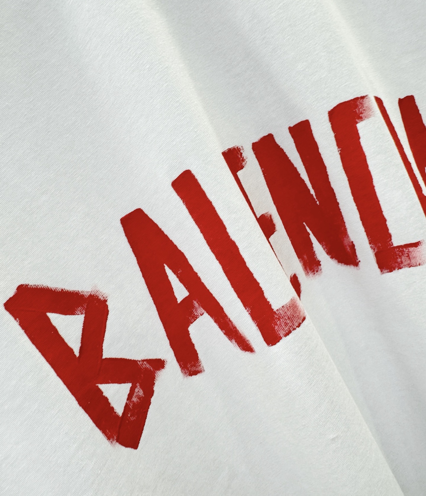 Balenciaga巴黎世家 2026新款短袖T恤！走秀图案时尚休闲短袖T恤衫！设计logo设计！极具设