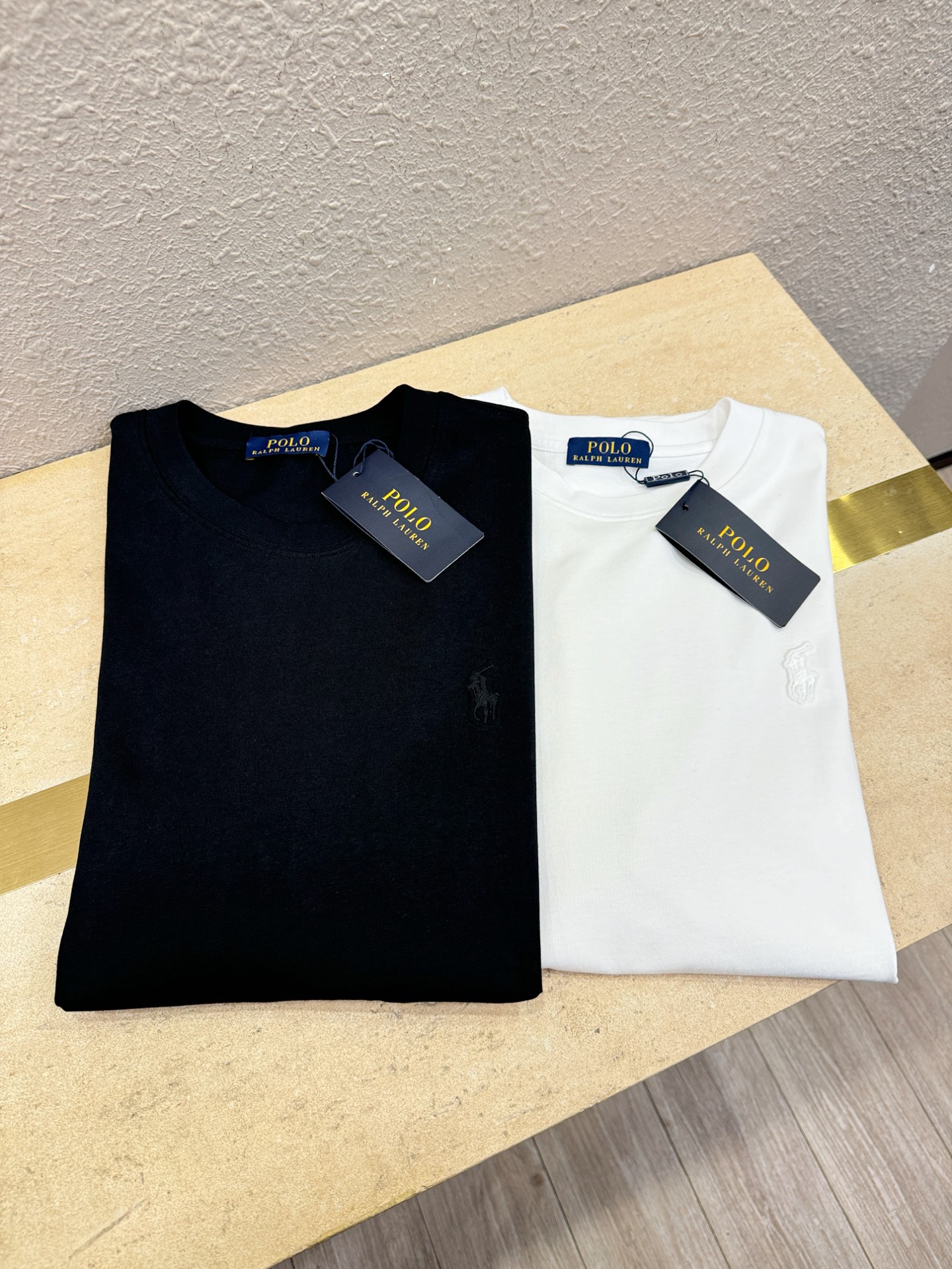 Polo 2026新款短袖T恤！走秀图案时尚休闲短袖T恤衫！设计logo设计！极具设计精选客供面料，手感