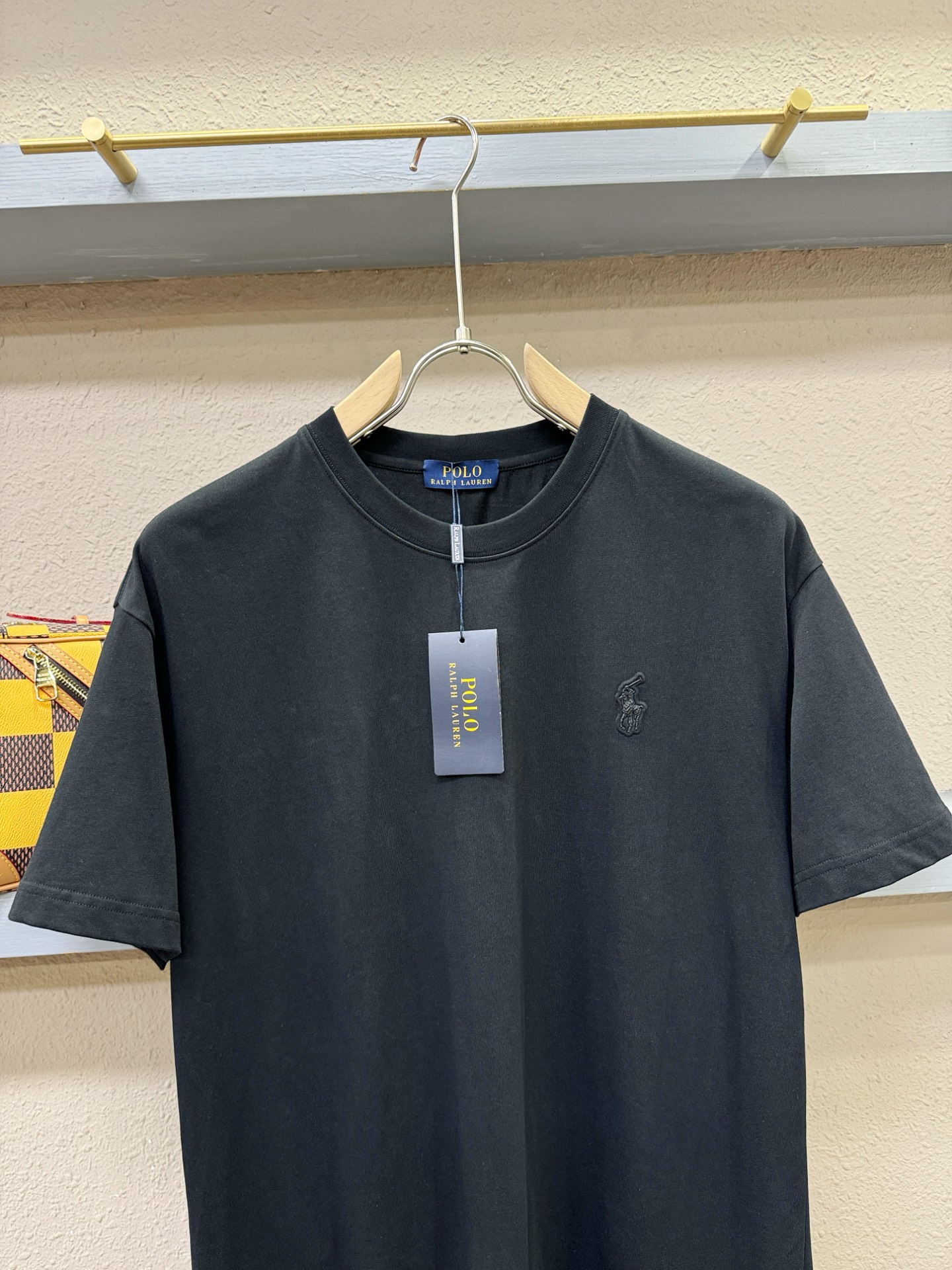 Polo 2026新款短袖T恤！走秀图案时尚休闲短袖T恤衫！设计logo设计！极具设计精选客供面料，手感