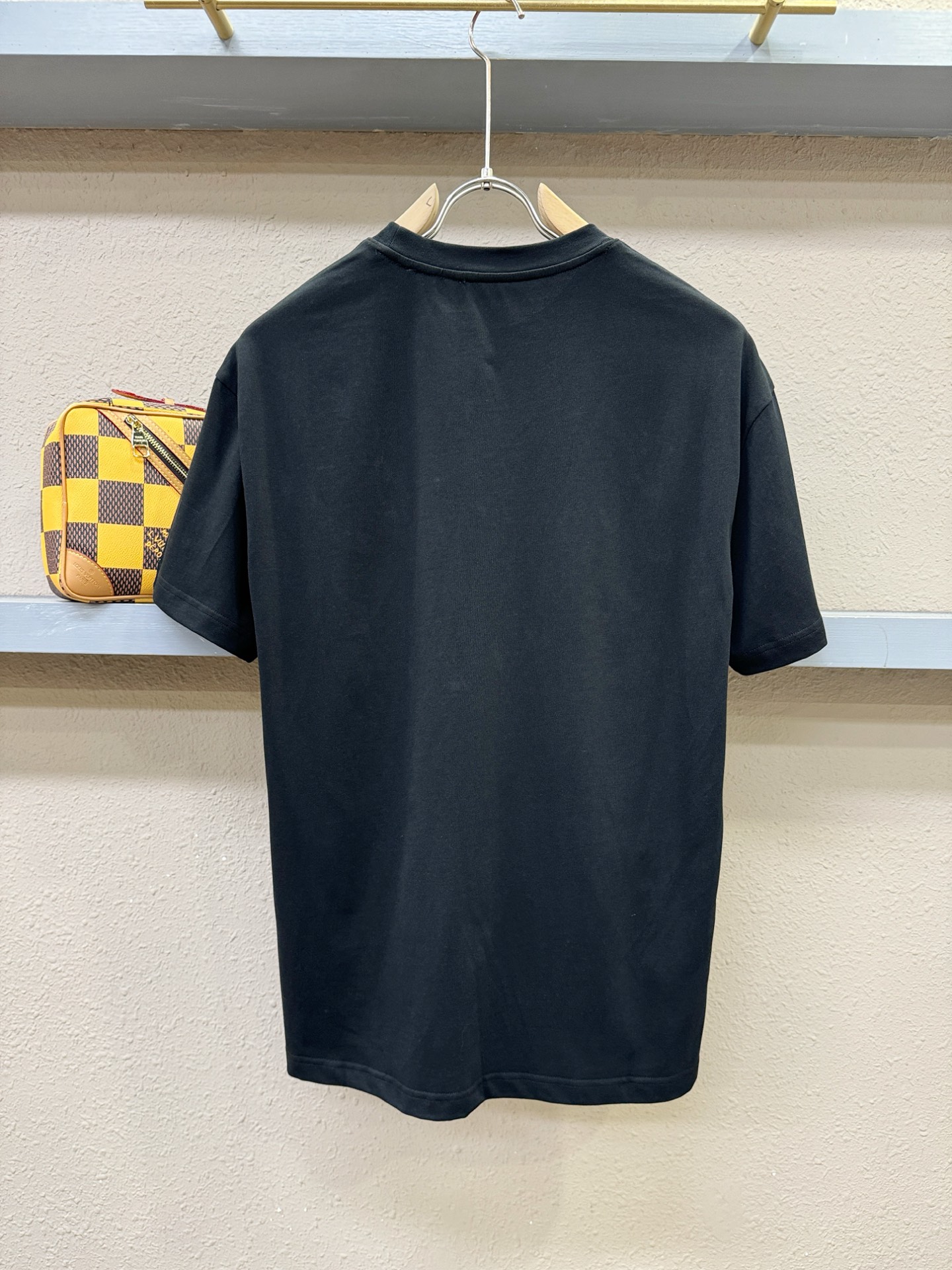 Polo 2026新款短袖T恤！走秀图案时尚休闲短袖T恤衫！设计logo设计！极具设计精选客供面料，手感