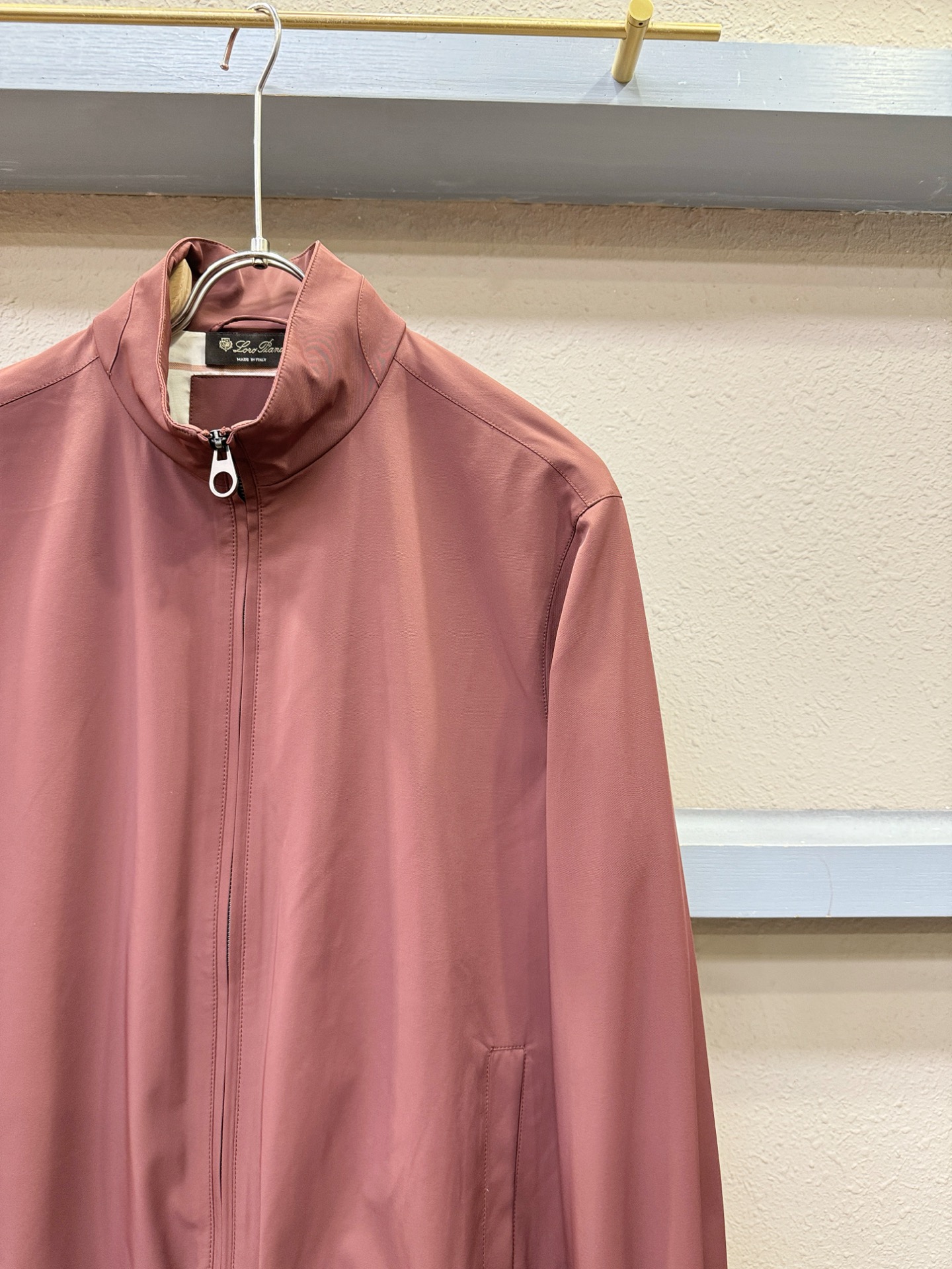 Loro Piana诺悠翩雅 2025秋冬新款夹克外套，原单狠货 意大利进口面料时尚夹克外套。欧洲专柜同