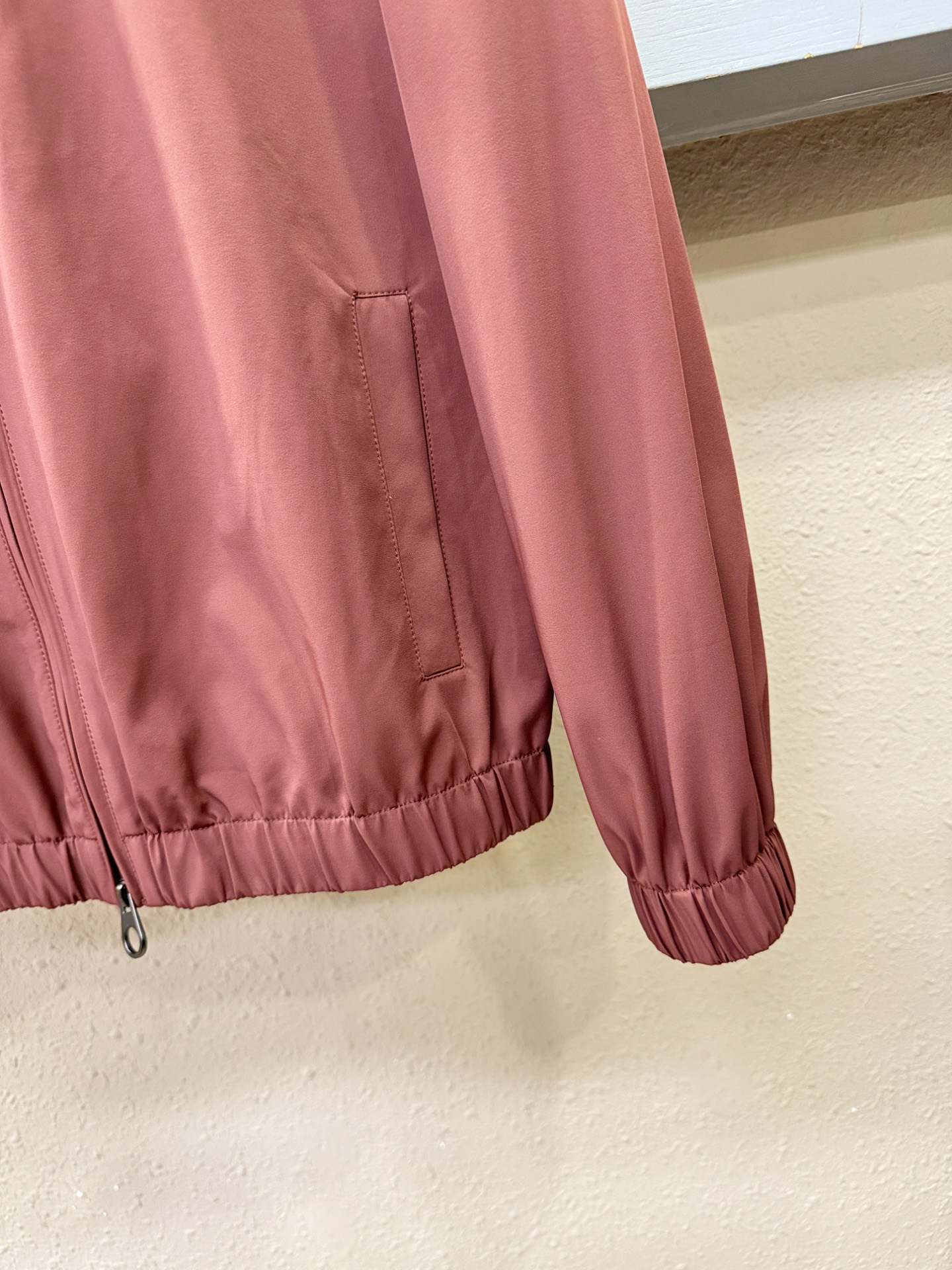 Loro Piana诺悠翩雅 2025秋冬新款夹克外套，原单狠货 意大利进口面料时尚夹克外套。欧洲专柜同