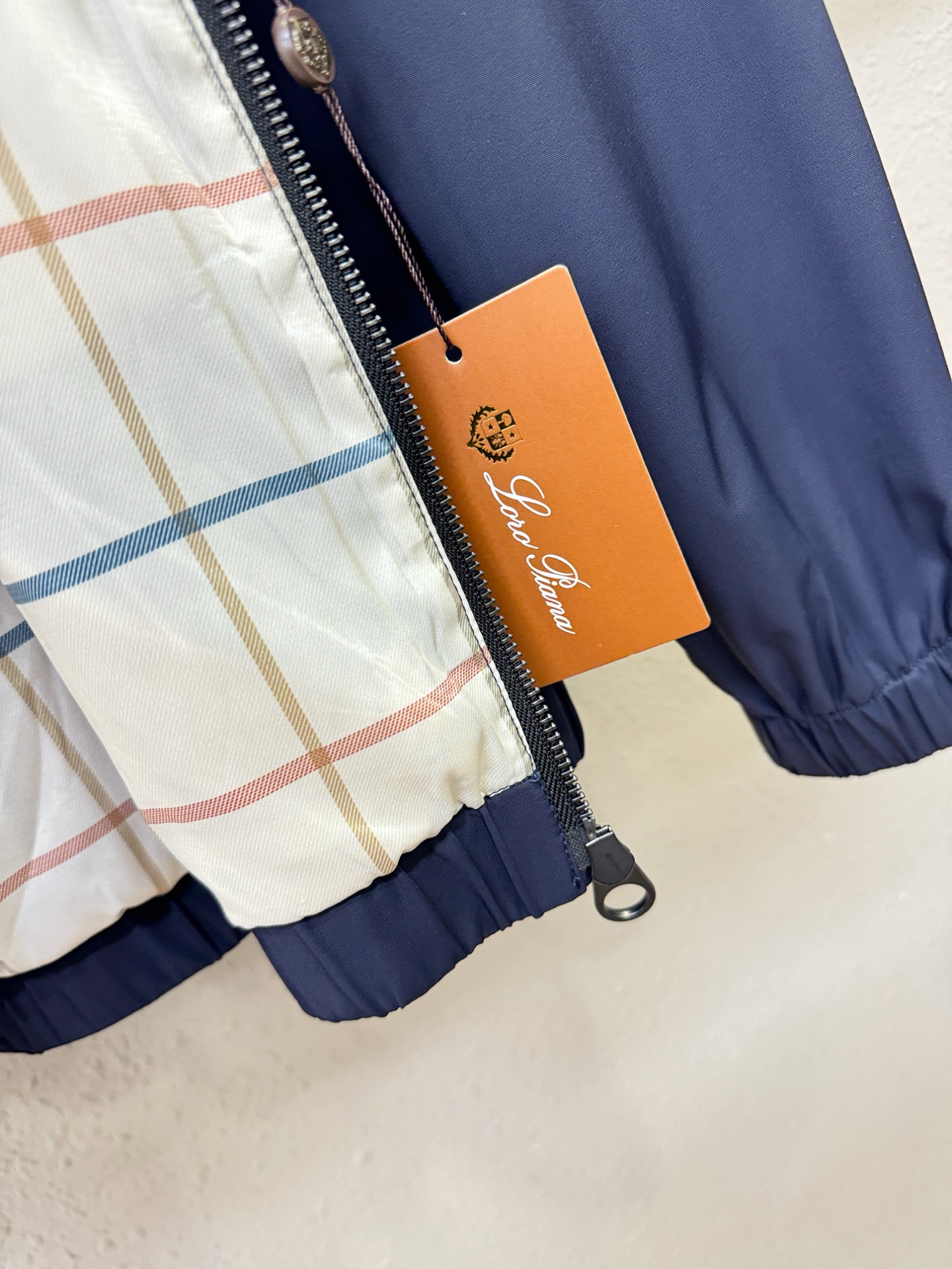 Loro Piana诺悠翩雅 2025秋冬新款夹克外套，原单狠货 意大利进口面料时尚夹克外套。欧洲专柜同