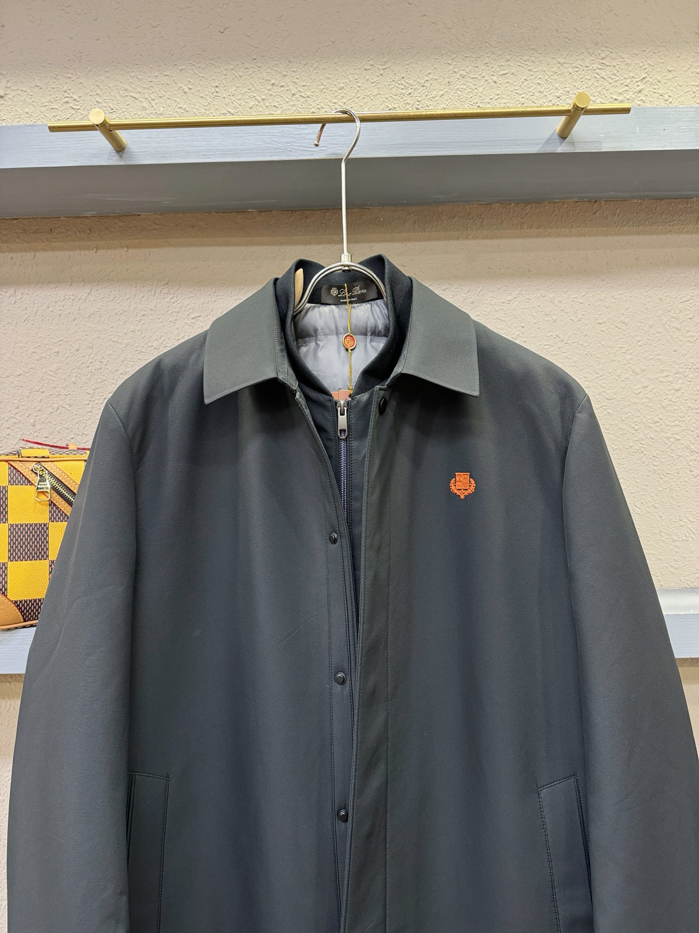 Loro Piana诺悠翩雅 两件套2025新款羽绒服秀场新品，品相非常完美，专柜高科技防水面料，舒适保