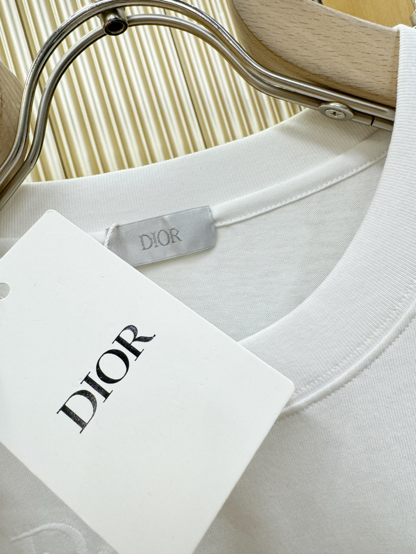 Dior迪奥 2026新款短袖T恤！走秀图案时尚休闲短袖T恤衫！设计logo设计！极具设计精选客供面料，