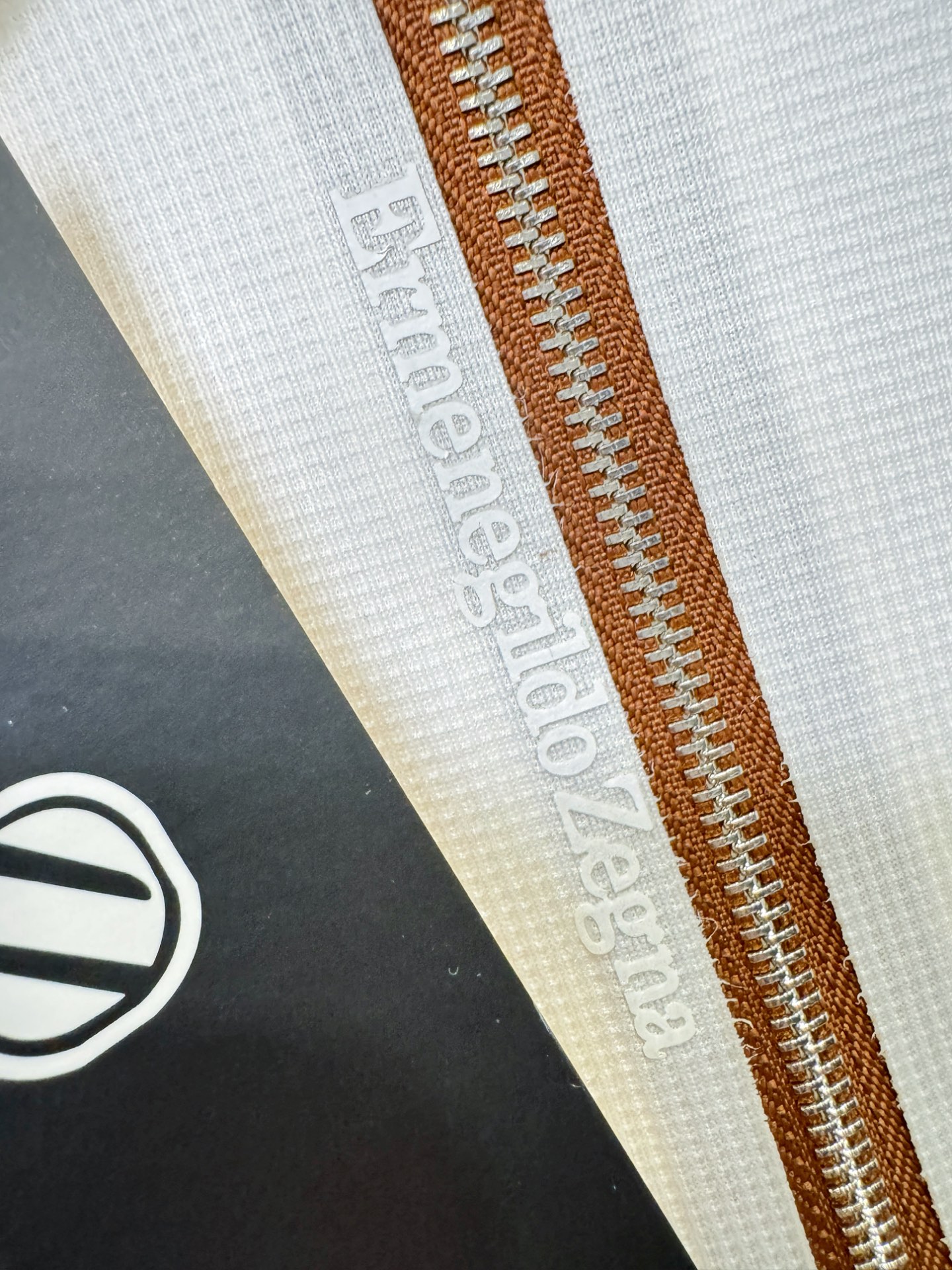 Ermenegildo Zeg*a杰*亚 2025秋冬新品，官网同步 经典大气百搭Polo领长袖T恤，顶