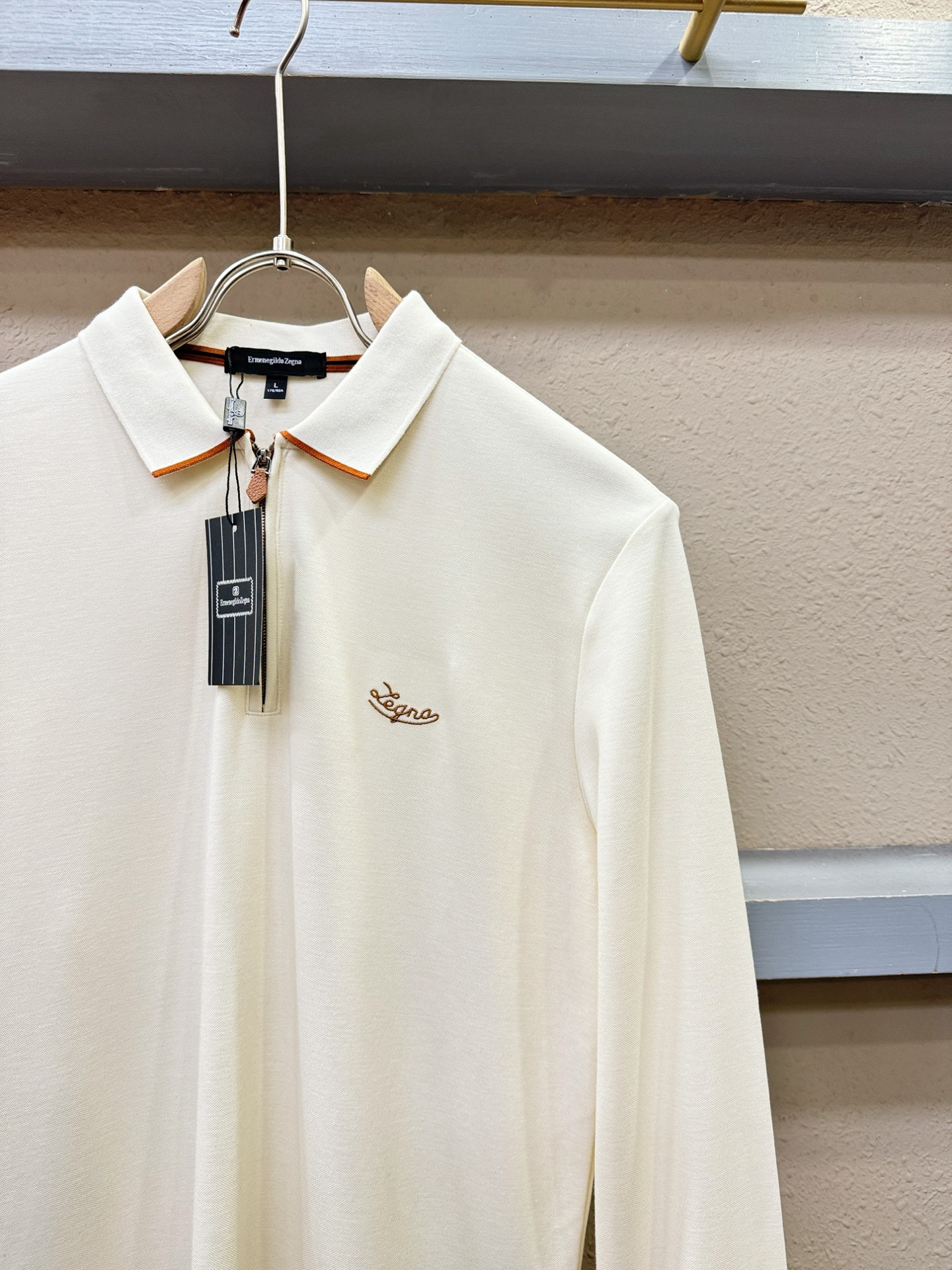 Loro Piana诺悠翩雅 2025秋季新品，官网同步 经典大气百搭Polo领长袖T恤，顶级原版面料，