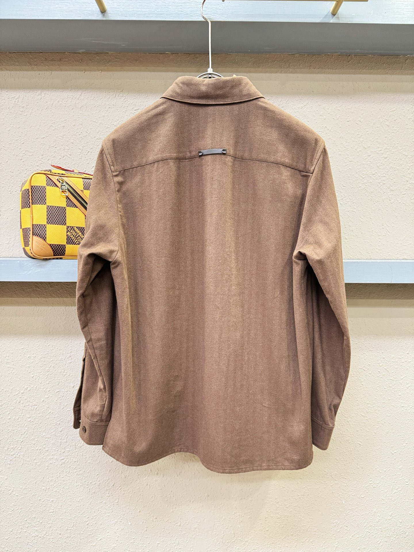 Loro Piana诺悠翩雅 2025新款衬衫，贸易公司渠道稀出，领先官网发售！经典休闲衬衫搭配独特的设