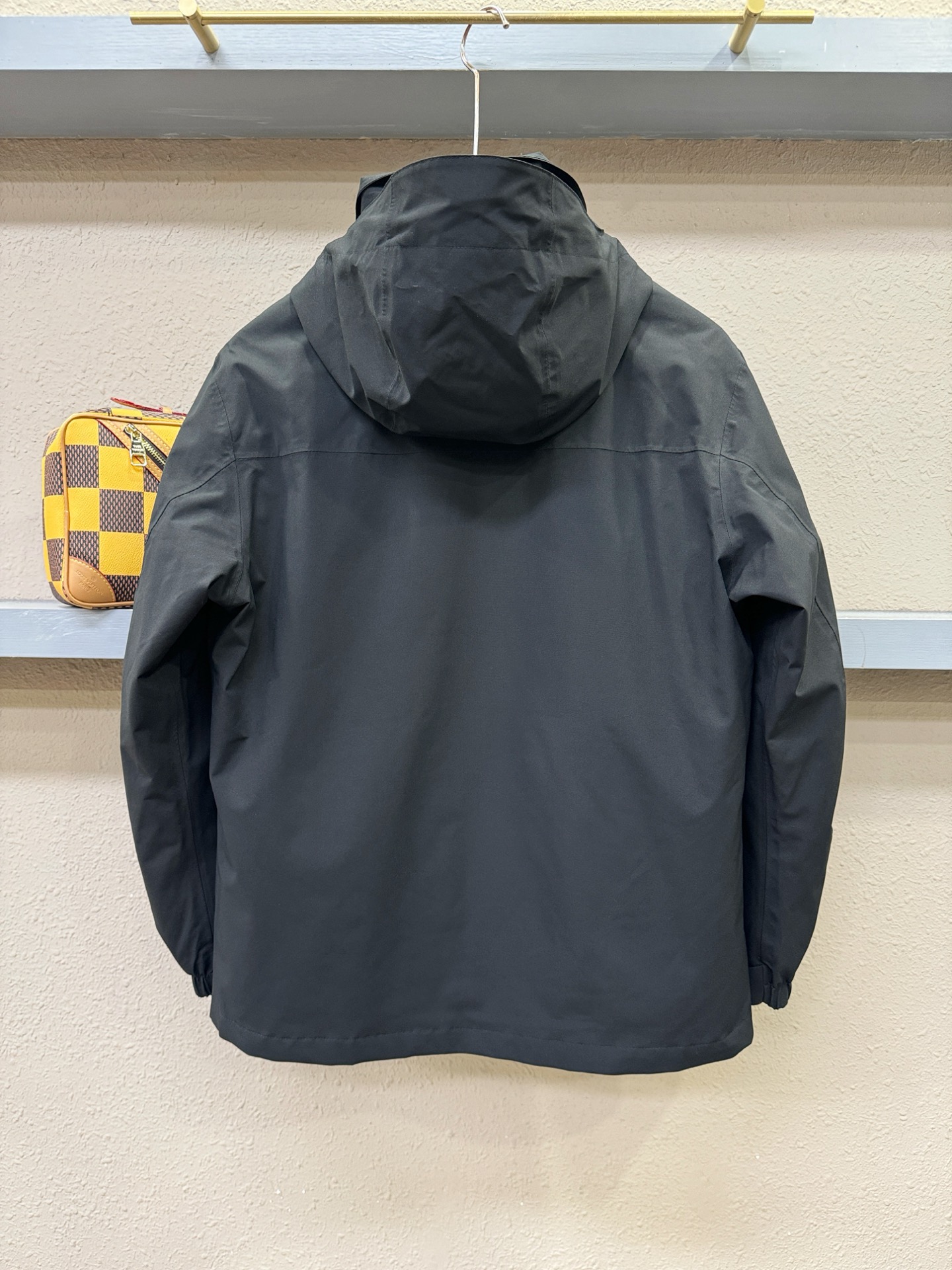 ARC‘TERYX/始祖鸟 2025新款三合一羽绒服，秀场新品，品相非常完美，专柜高科技防水面料，舒适保