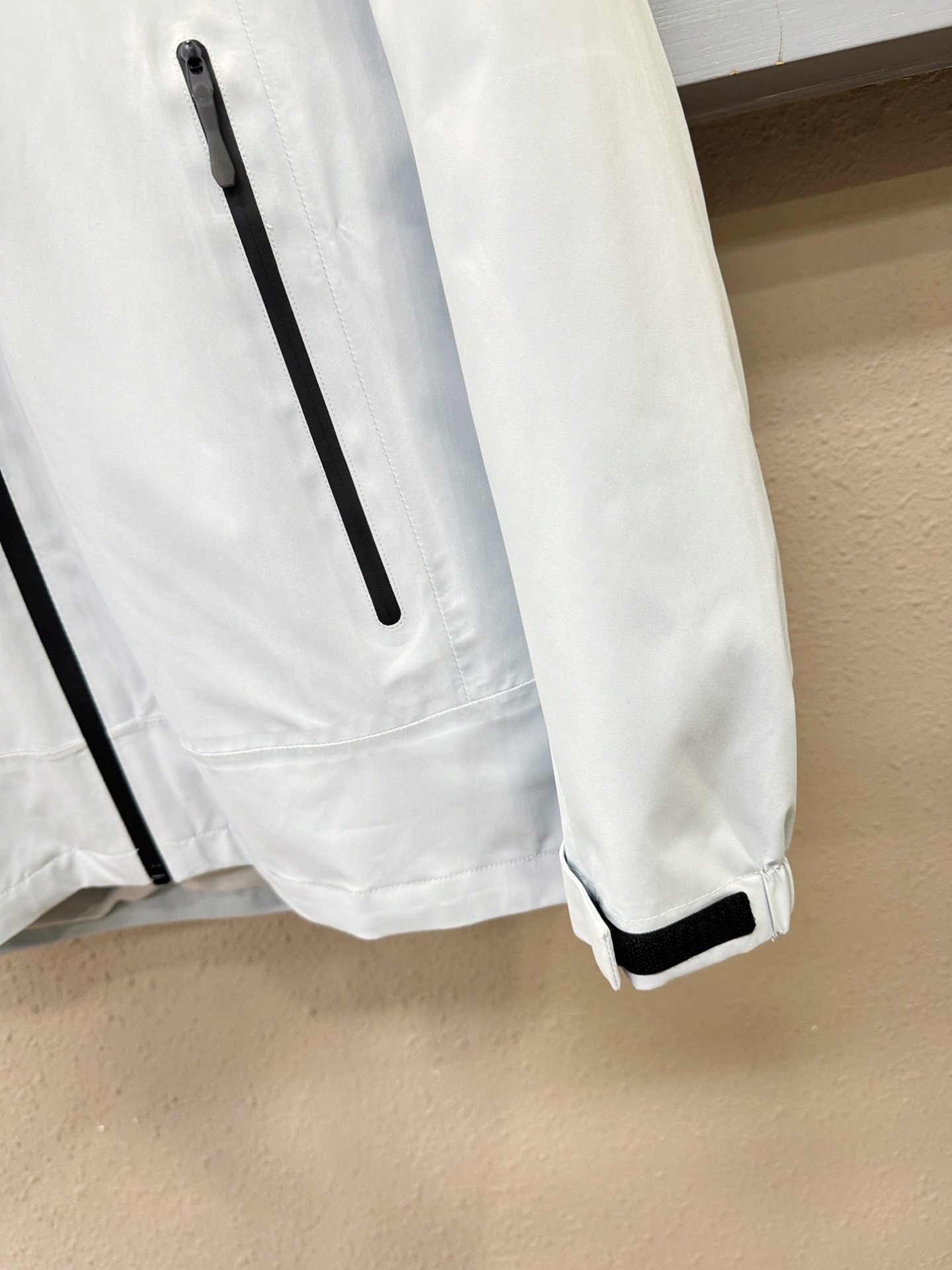 ARC‘TERYX/始祖鸟 2025新款三合一羽绒服，秀场新品，品相非常完美，专柜高科技防水面料，舒适保