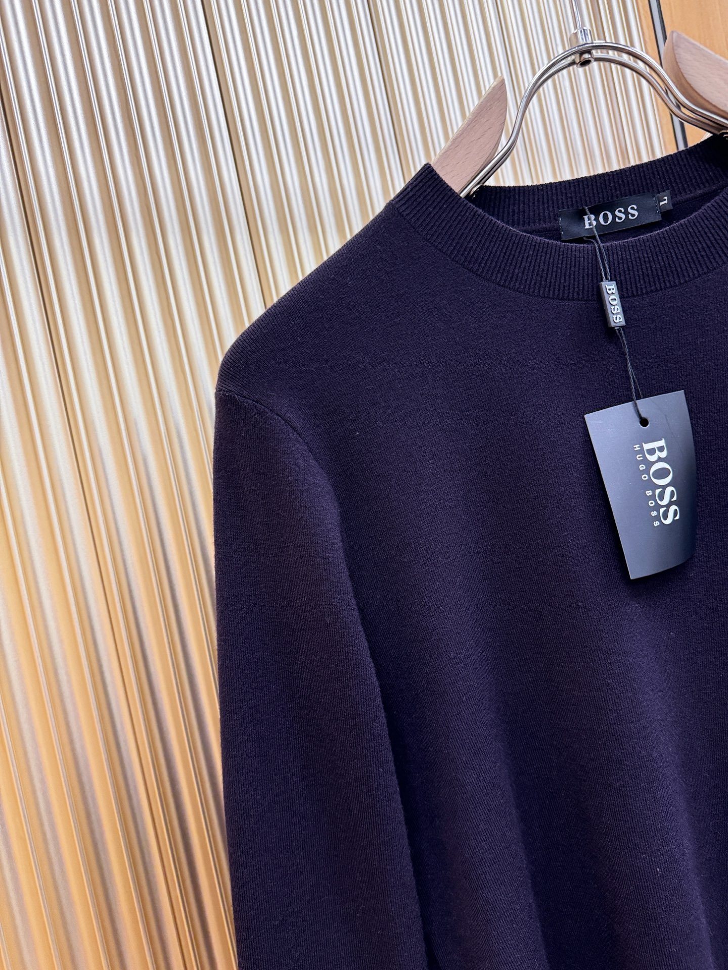 BOSS 2026新款短袖T恤！走秀图案时尚休闲短袖T恤衫！设计logo设计！极具设计精选客供面料，手感