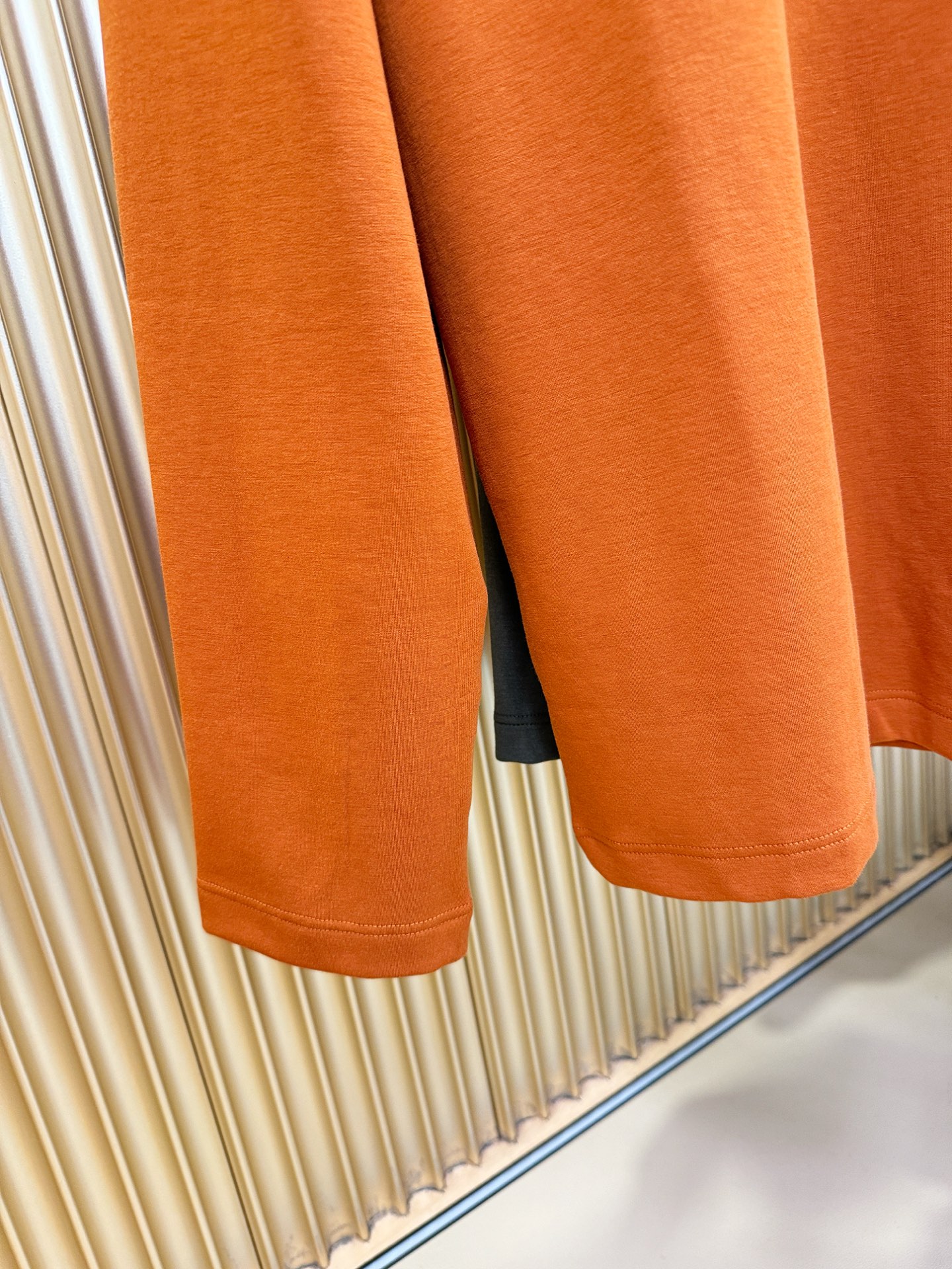 ARC‘TERYX/始祖鸟 2025ss秋季新品 长袖上衣，经典Logo设计，百搭款 官网同步发售 定制