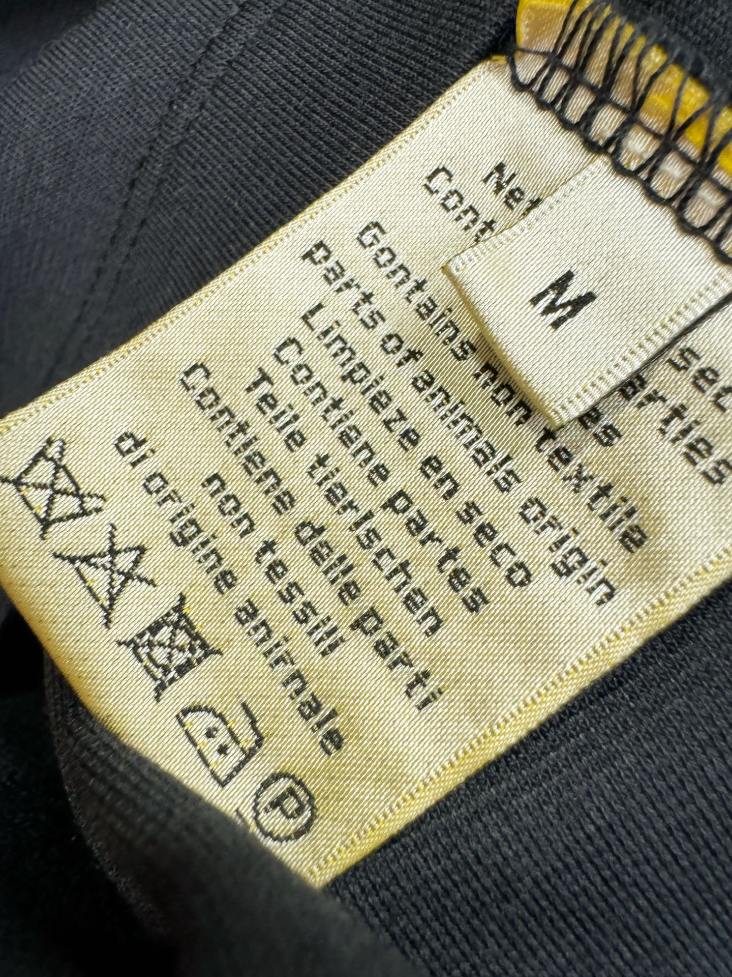 Hermès爱马仕 顶级品质 2025秋冬新品长袖，手感柔软。顶级进口私货，时尚设计潮流，不失奢华 品质