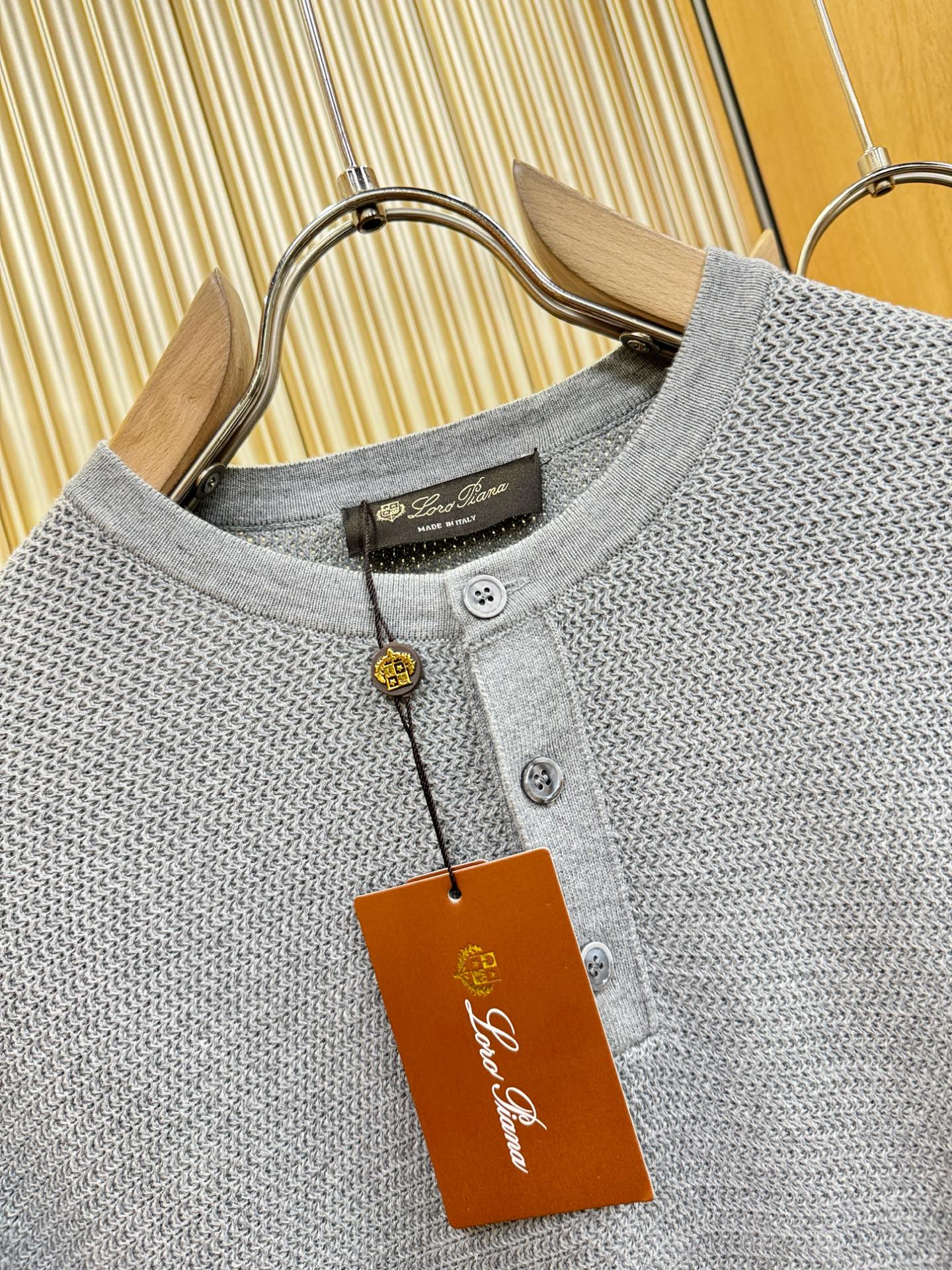 Loro Piana诺悠翩雅 专柜同步 冬季新款羊毛衫（绵羊毛）甄选客供进口绵羊毛材质！面料手感偏厚实，