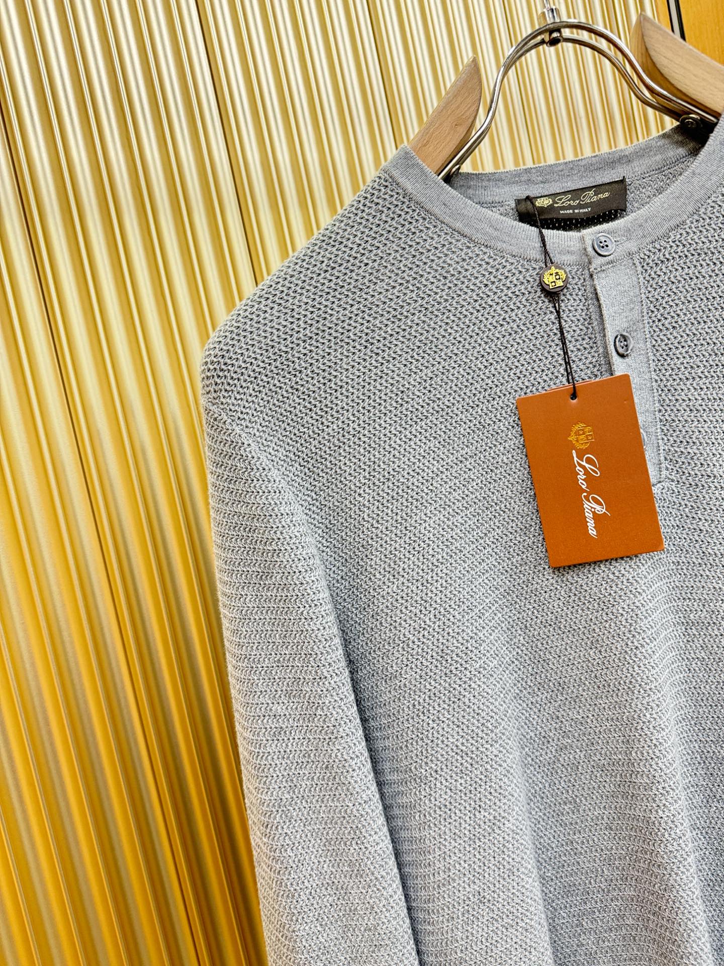 Loro Piana诺悠翩雅 专柜同步 冬季新款羊毛衫（绵羊毛）甄选客供进口绵羊毛材质！面料手感偏厚实，