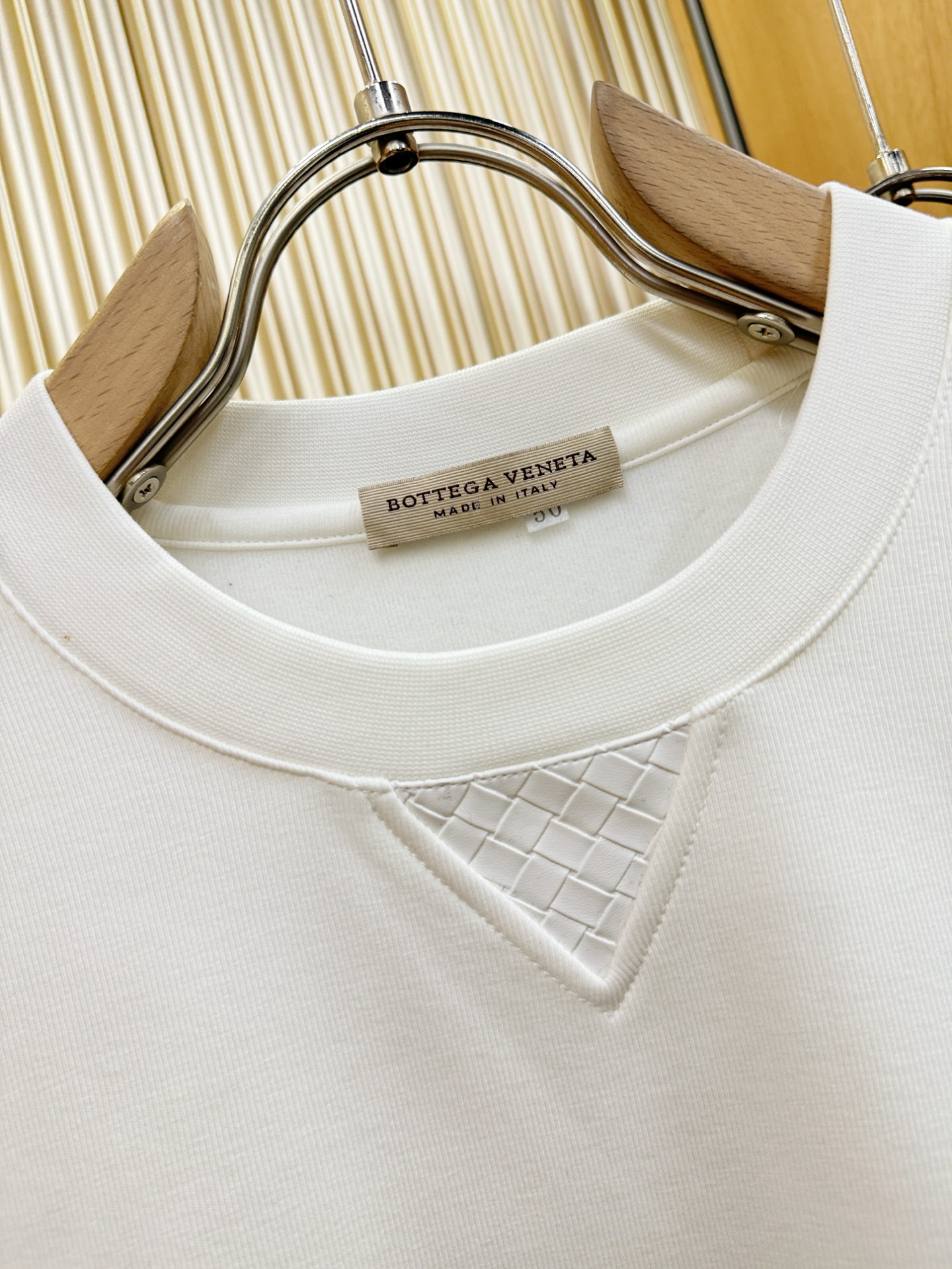 葆蝶家Bottega Veneta 2025ss秋冬新品 长袖卫衣，经典Logo设计，百搭款 官网同步发