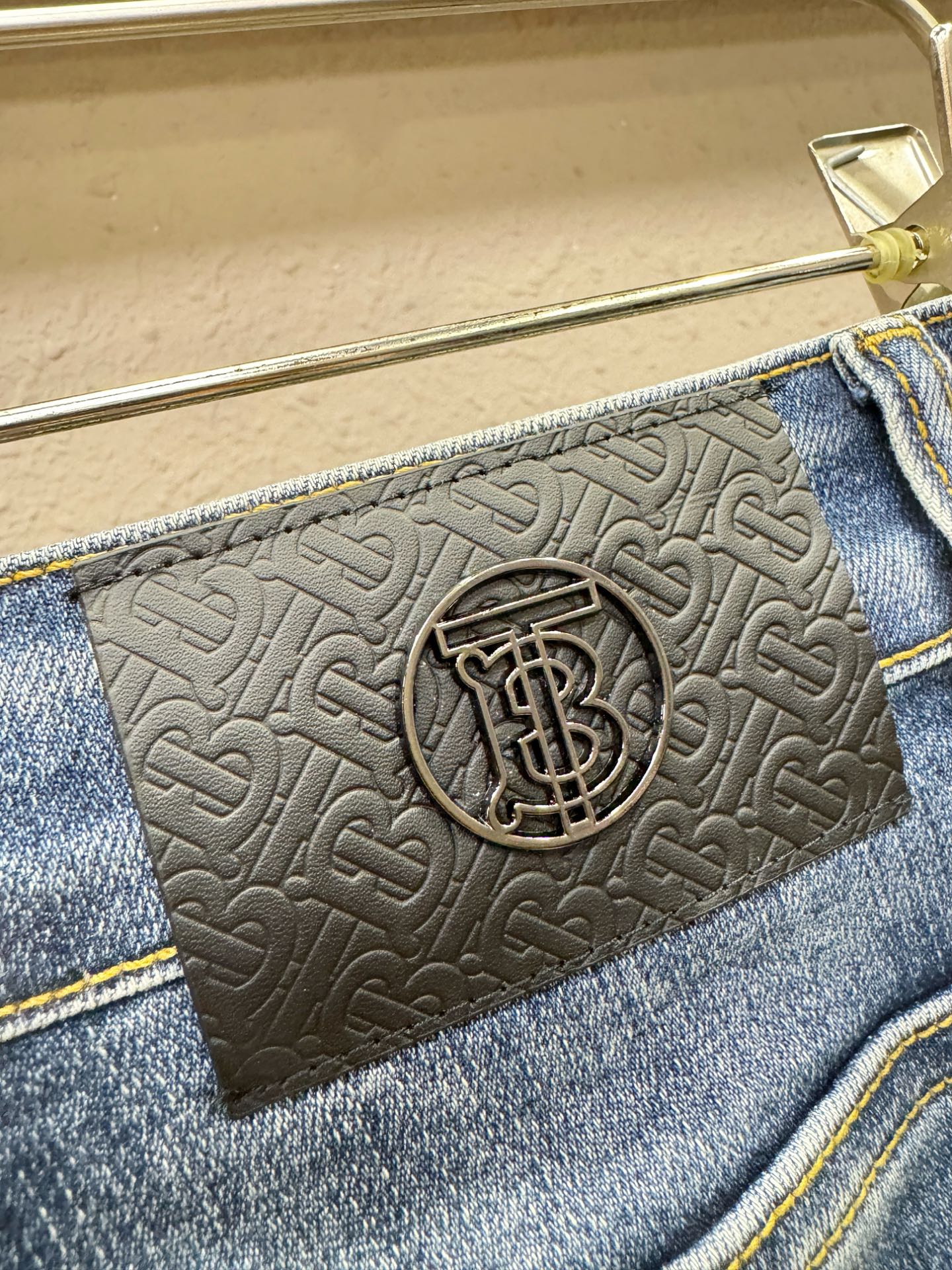 博柏利 Burberry 高定典藏名品高定成衣时装外套连衣裙衬衫T恤 #D787ED3B 4