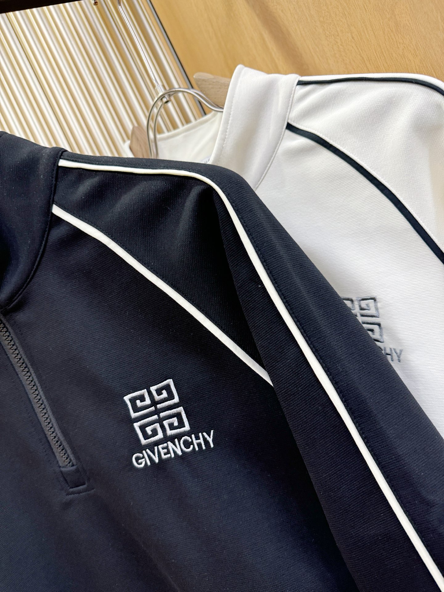 纪梵希 Givenchy 高级成衣风衣外套及大衣服饰 #F97A498F 5