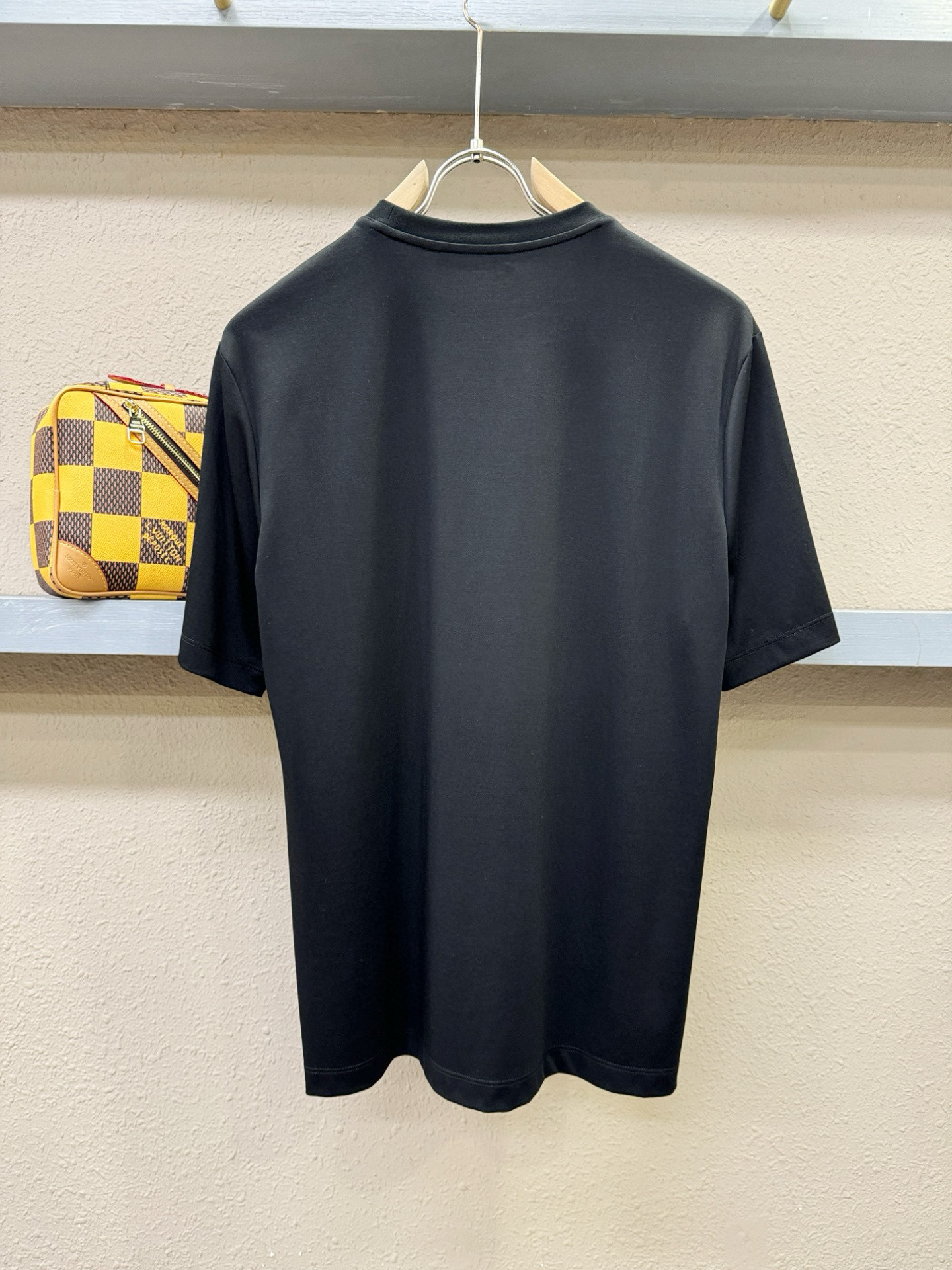 Loro Piana诺悠翩雅 顶级品质 款新品短袖！面料精选，莱赛尔+苏匹马+Coolmax三层织造，手