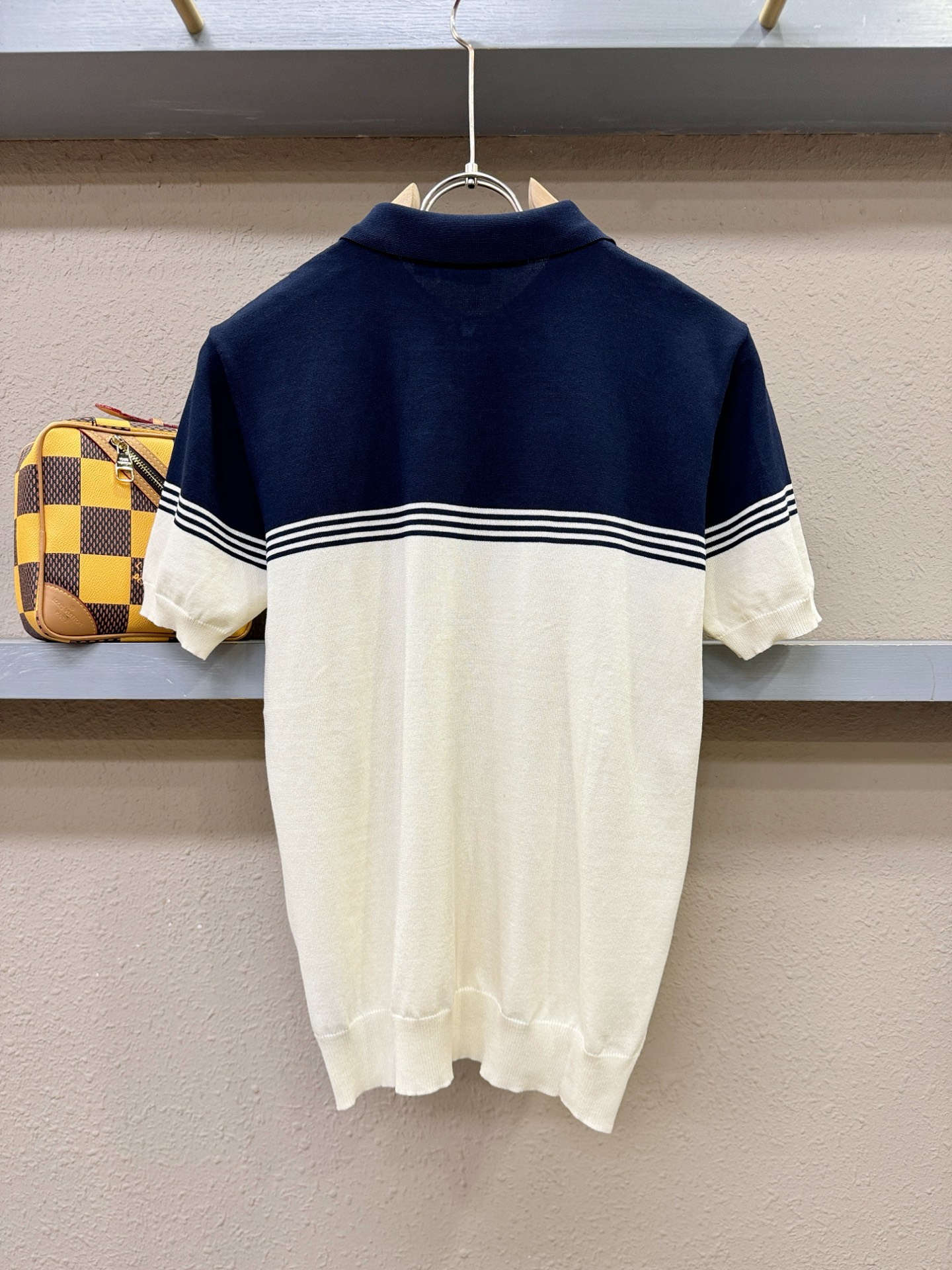 Loro Piana诺悠翩雅 2026春夏新品针织短袖，进口针织面料，手感柔软。顶级进口私货，时尚设计潮