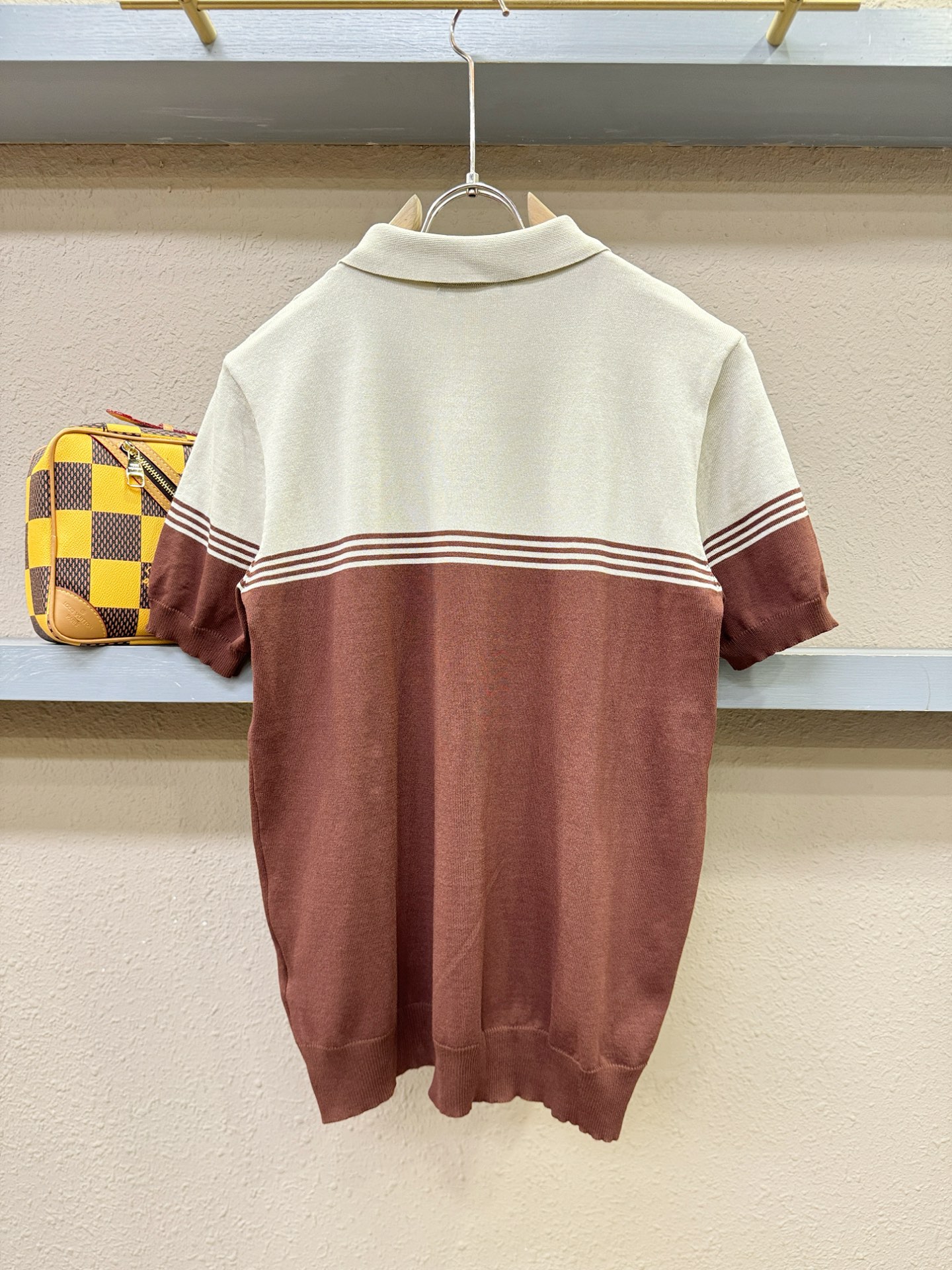 Loro Piana诺悠翩雅 2026春夏新品针织短袖，进口针织面料，手感柔软。顶级进口私货，时尚设计潮