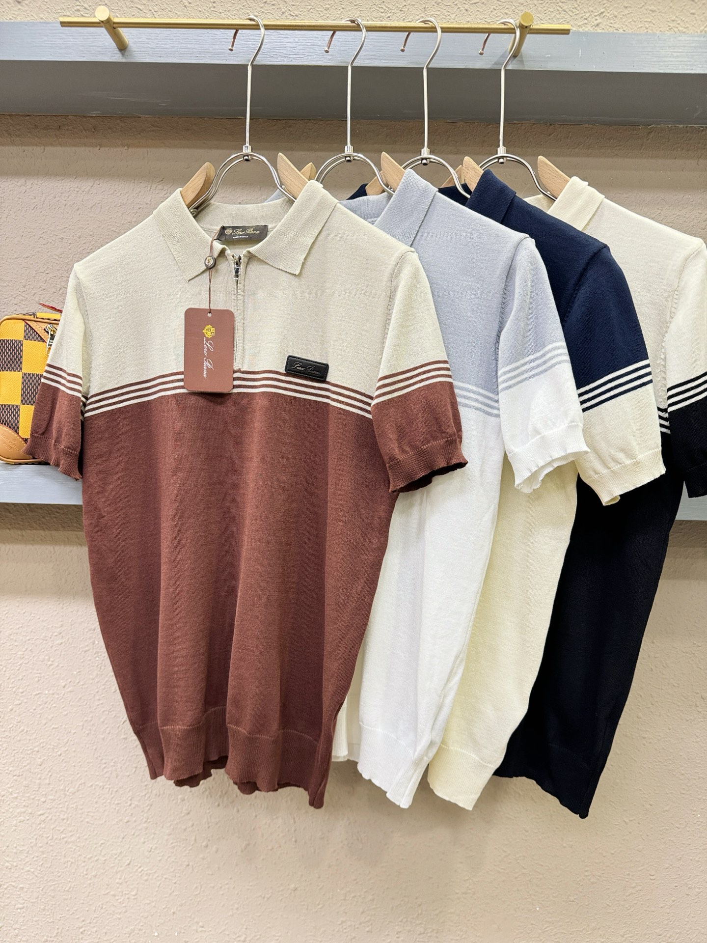 Loro Piana诺悠翩雅 2026春夏新品针织短袖，进口针织面料，手感柔软。顶级进口私货，时尚设计潮