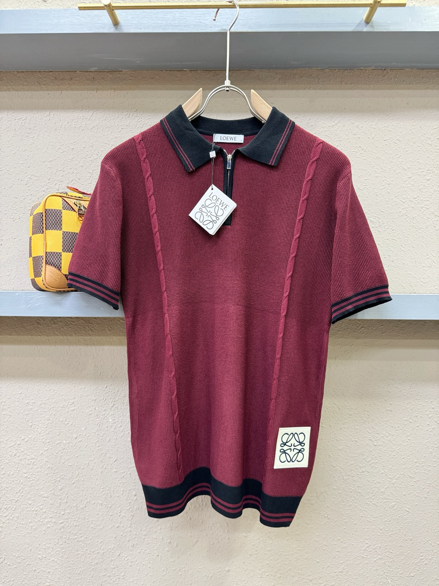 LOEWE罗意威 2026春夏新品针织短袖，进口针织面料，手感柔软。顶级进口私货，时尚设计潮流短袖针织衫