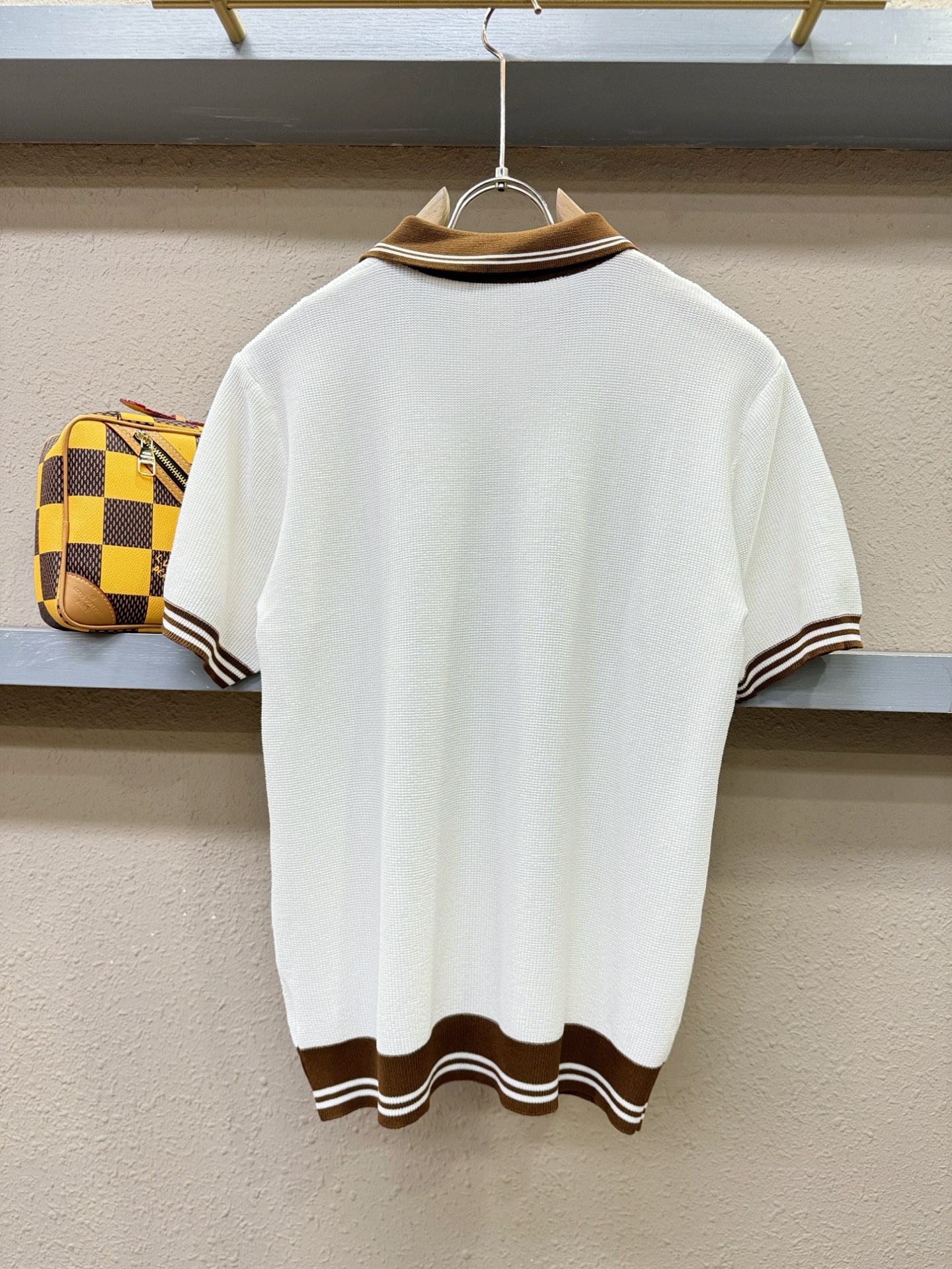 LOEWE罗意威 2026春夏新品针织短袖，进口针织面料，手感柔软。顶级进口私货，时尚设计潮流短袖针织衫