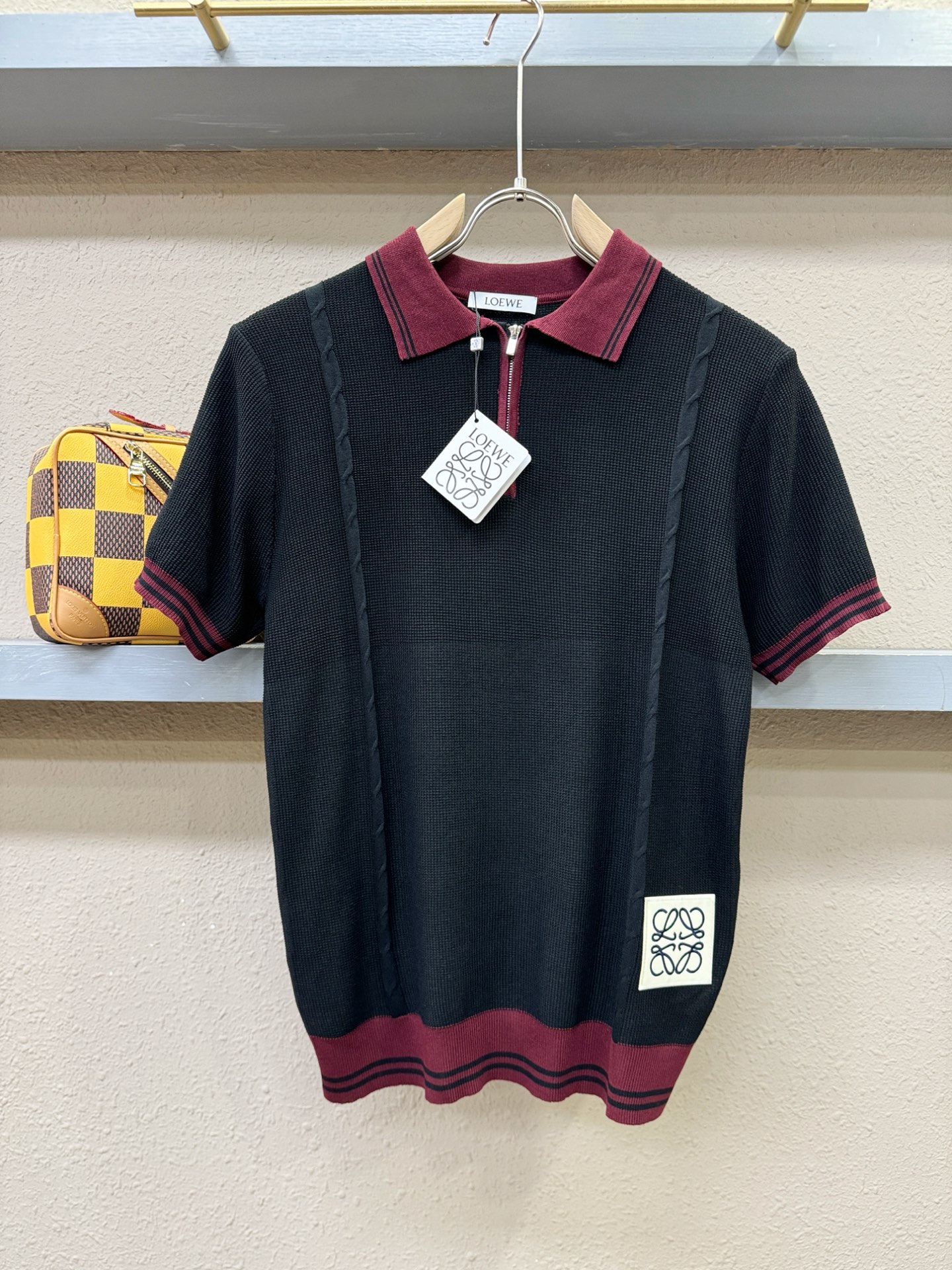 LOEWE罗意威 2026春夏新品针织短袖，进口针织面料，手感柔软。顶级进口私货，时尚设计潮流短袖针织衫