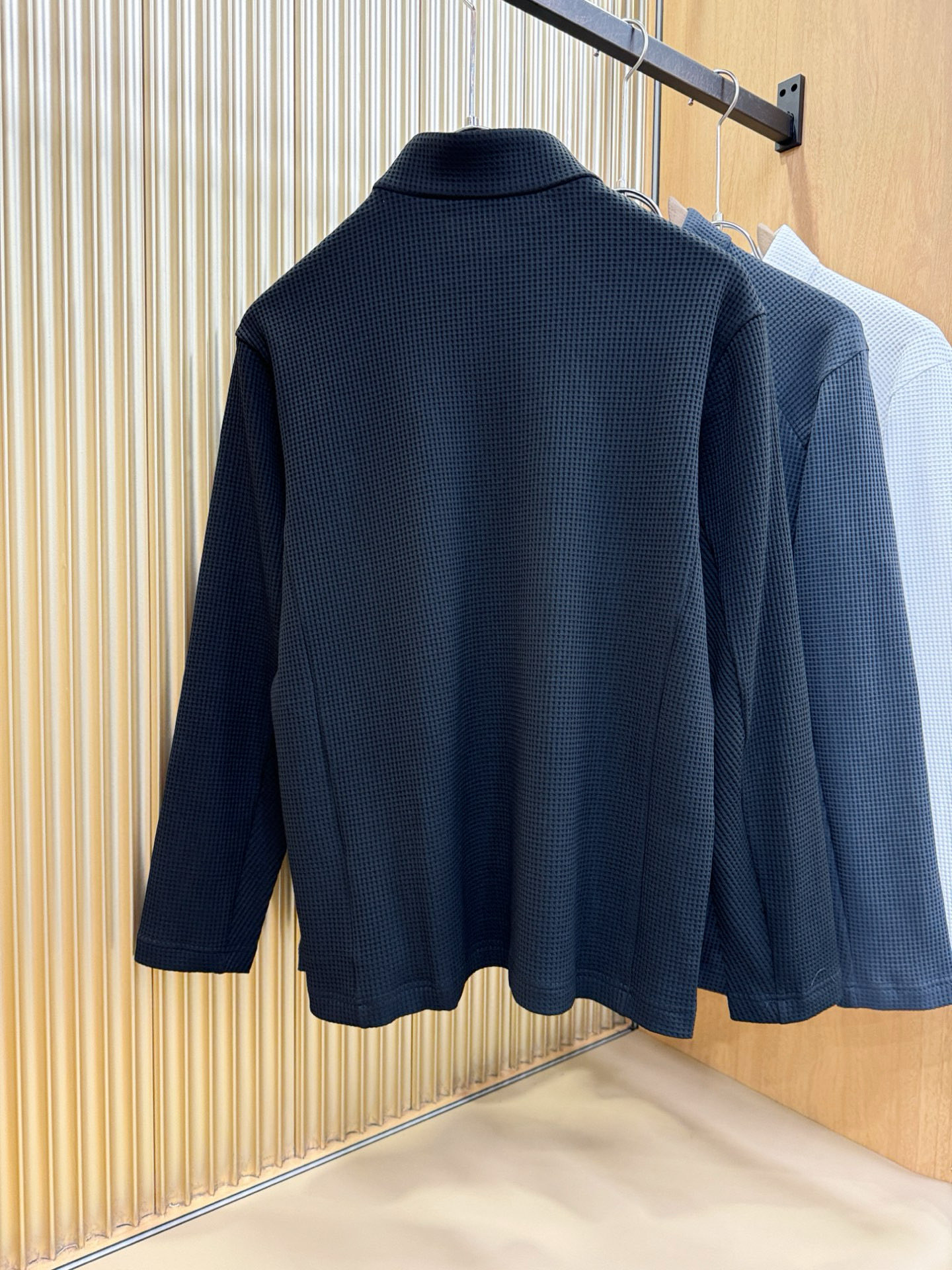 Loro Piana诺悠翩雅 秋冬新品 长袖上衣，经典Logo设计，百搭款 官网同步发售 定制面料，柔软