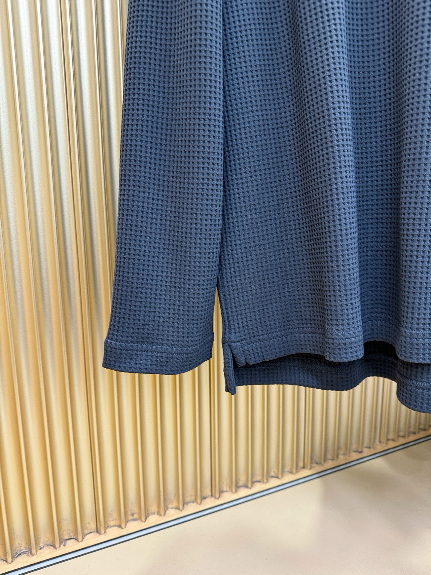 Loro Piana诺悠翩雅 秋冬新品 长袖上衣，经典Logo设计，百搭款 官网同步发售 定制面料，柔软