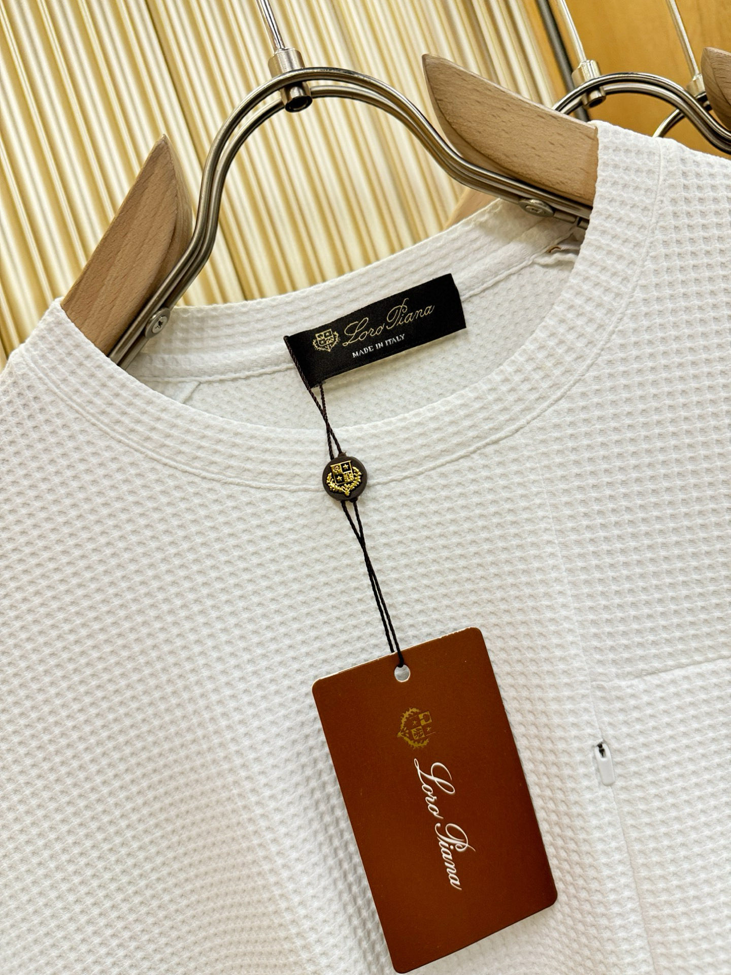 Loro Piana诺悠翩雅 秋冬新品 长袖上衣，经典Logo设计，百搭款 官网同步发售 定制面料，柔软