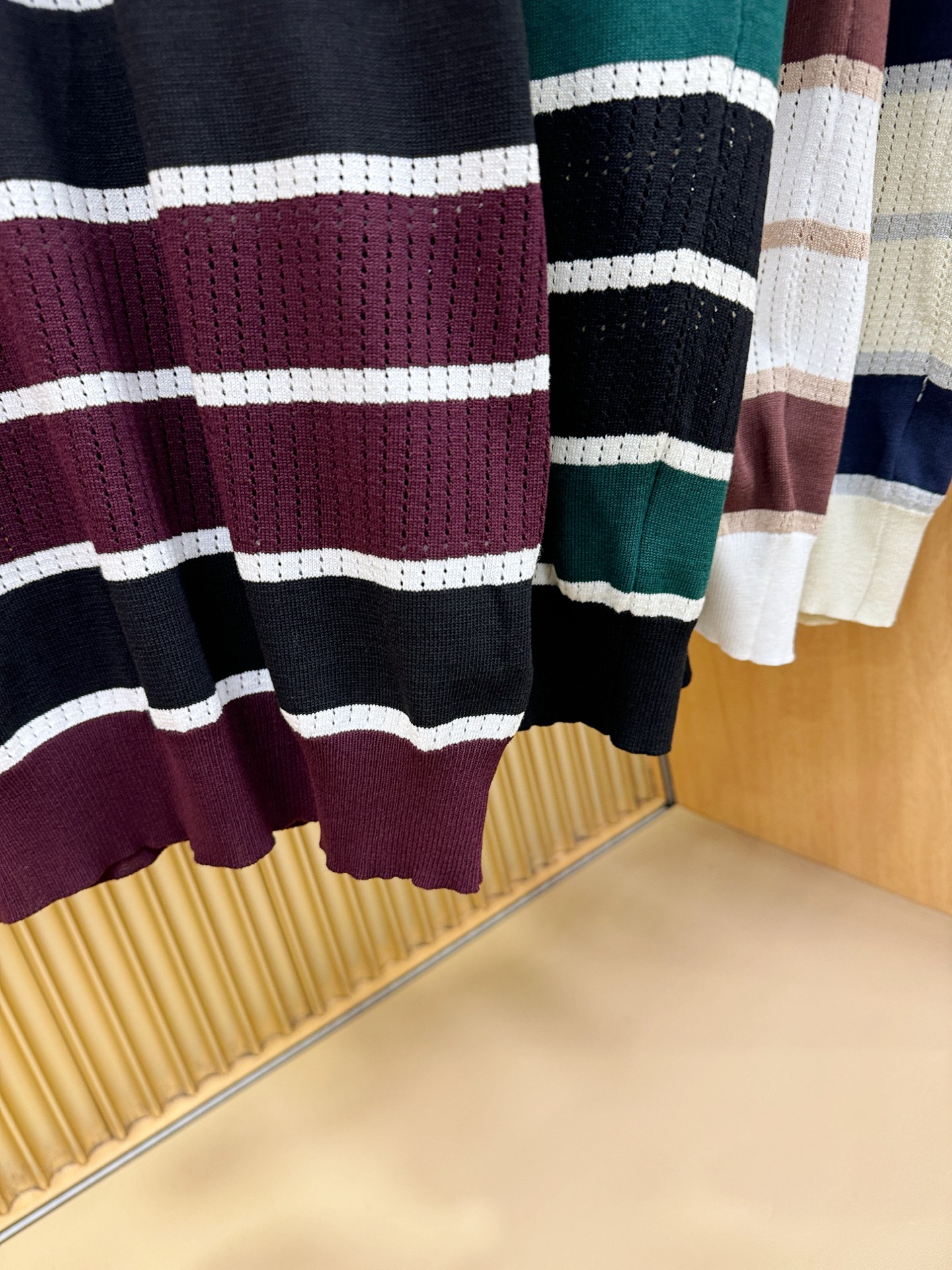 LV路易威登2026春夏新品针织短袖，进口针织面料，手感柔软。顶级进口私货，时尚设计潮流短袖针织衫，不失