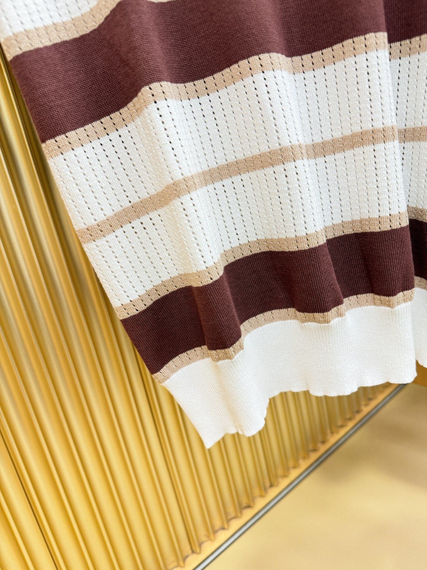 LV路易威登2026春夏新品针织短袖，进口针织面料，手感柔软。顶级进口私货，时尚设计潮流短袖针织衫，不失